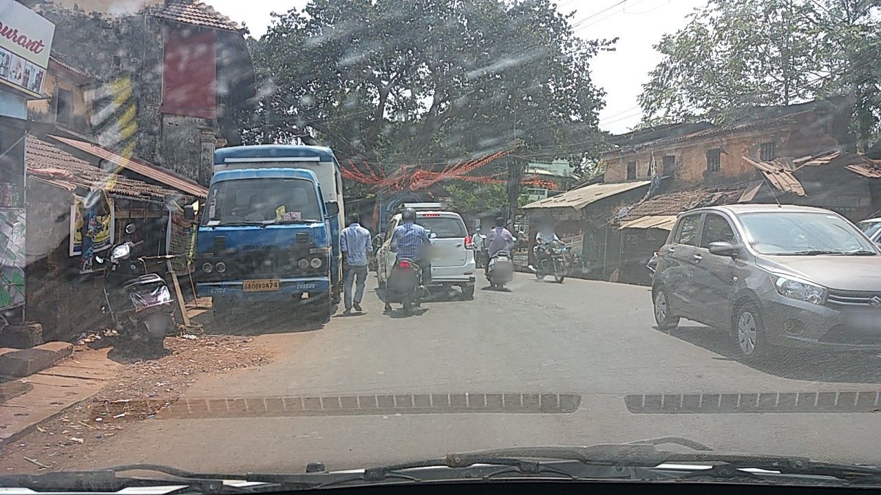 Street view of Reis Magos
