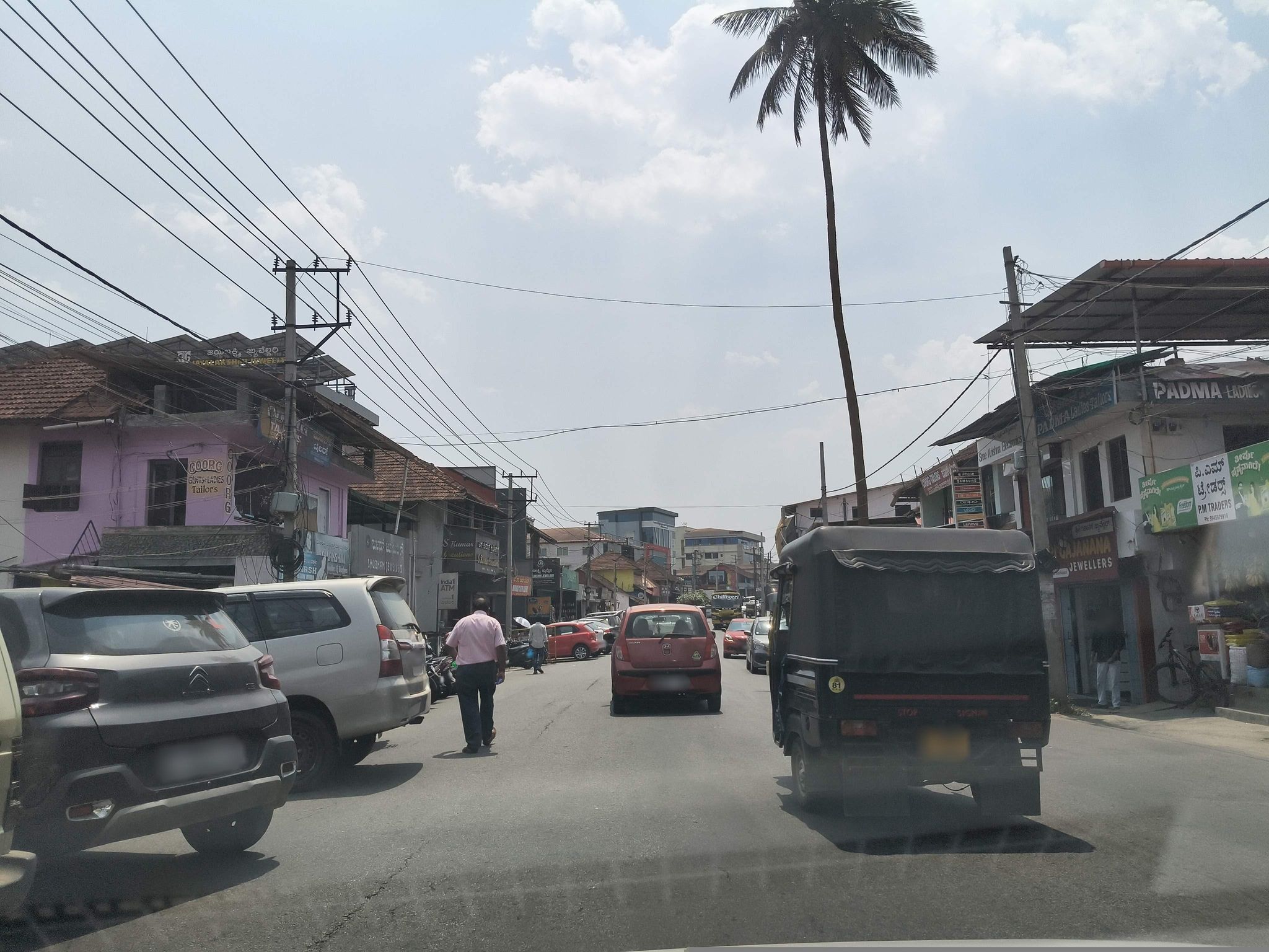 Street view of Gonikoppal