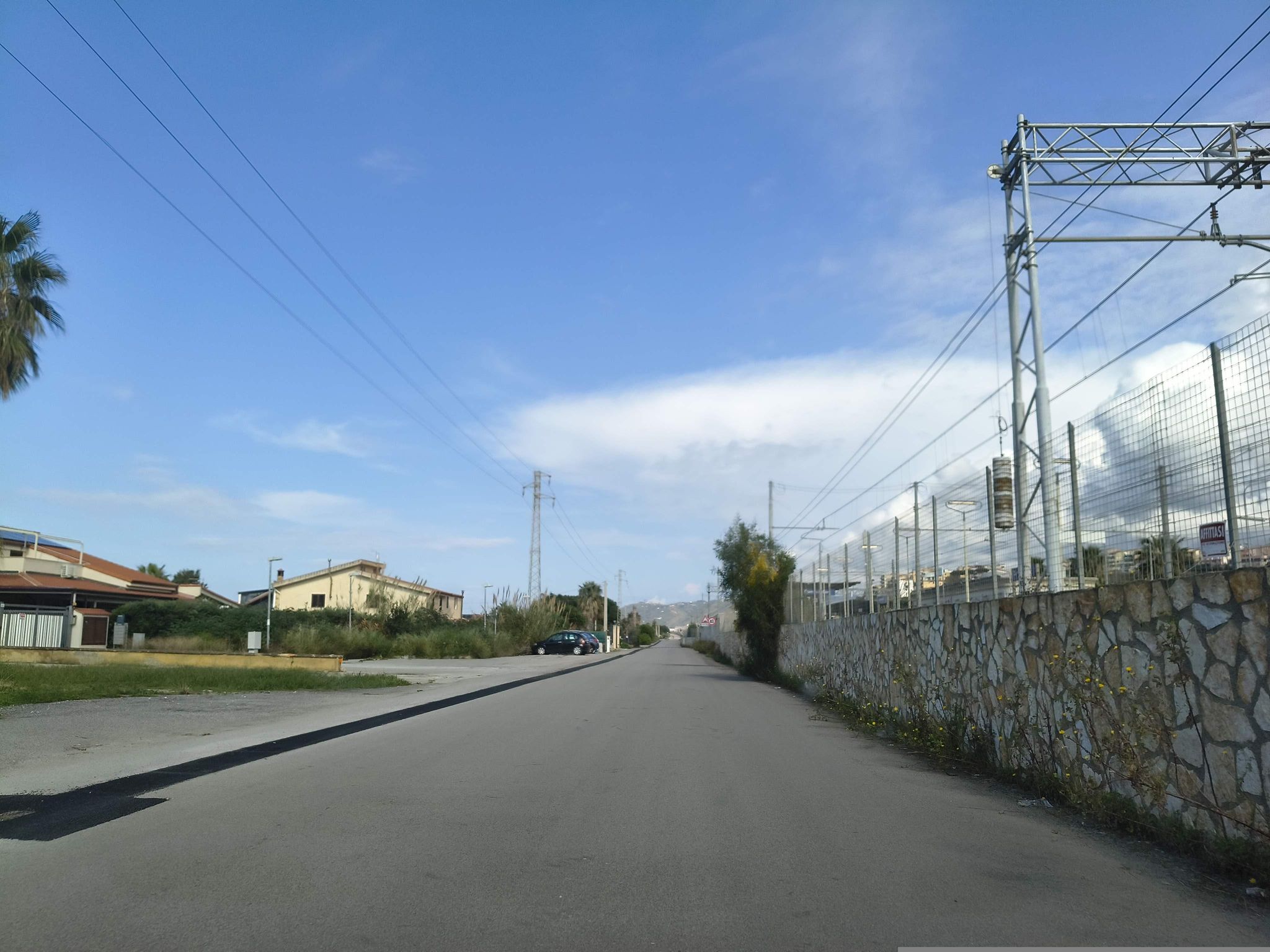 Street view of Campofelice di Roccella
