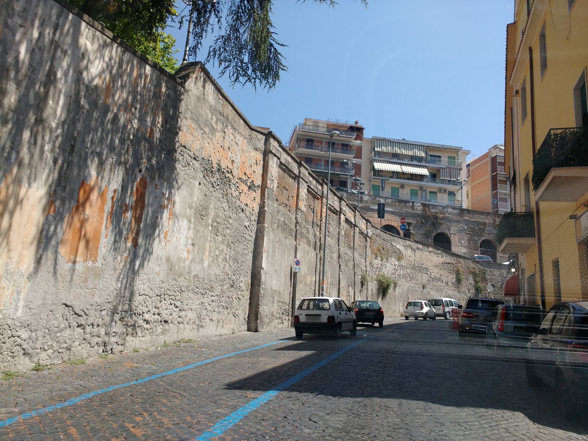 Street view of Frascati