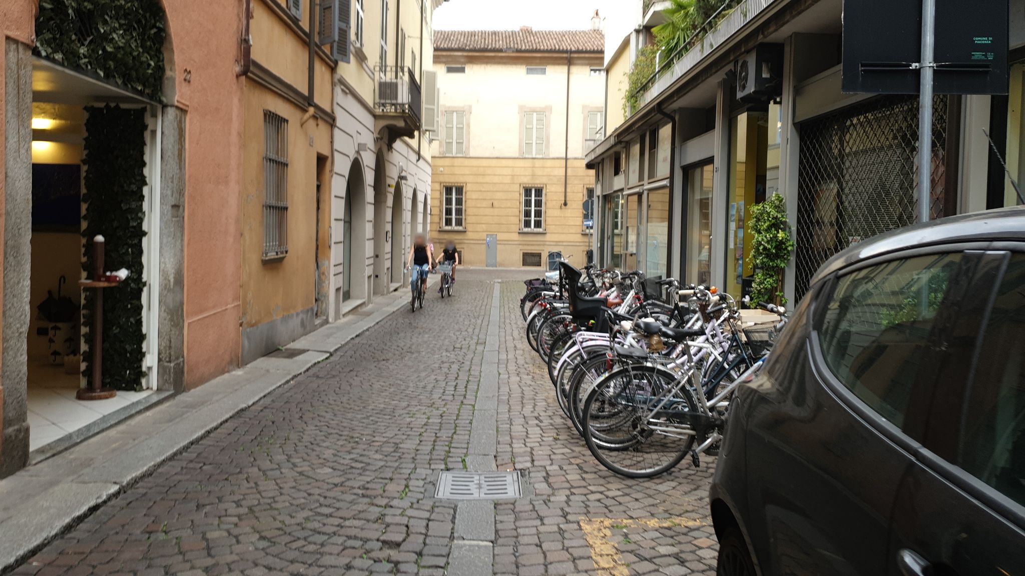 Street view of Piacenza