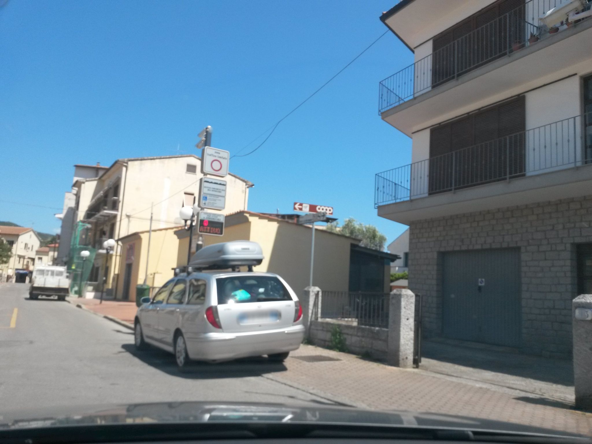 Street view of Marina di Campo