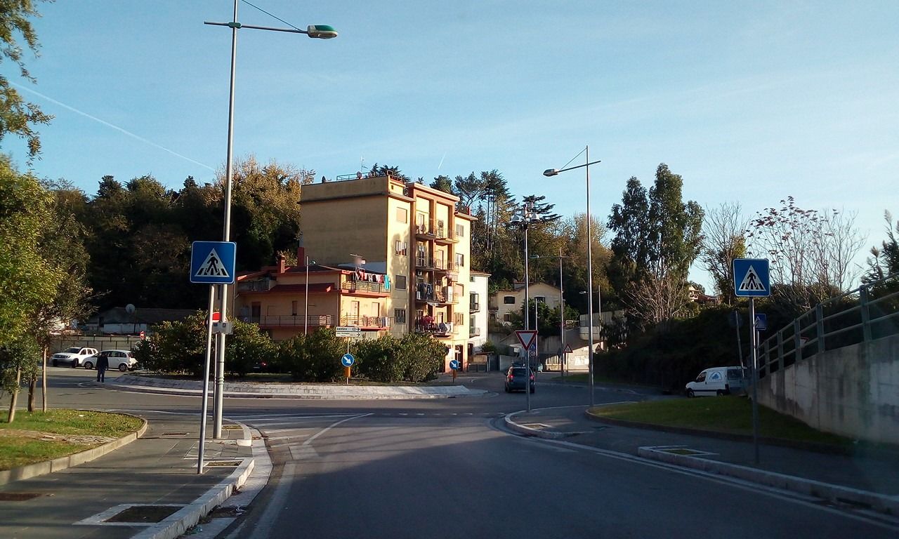 Street view of Capezzano Inferiore