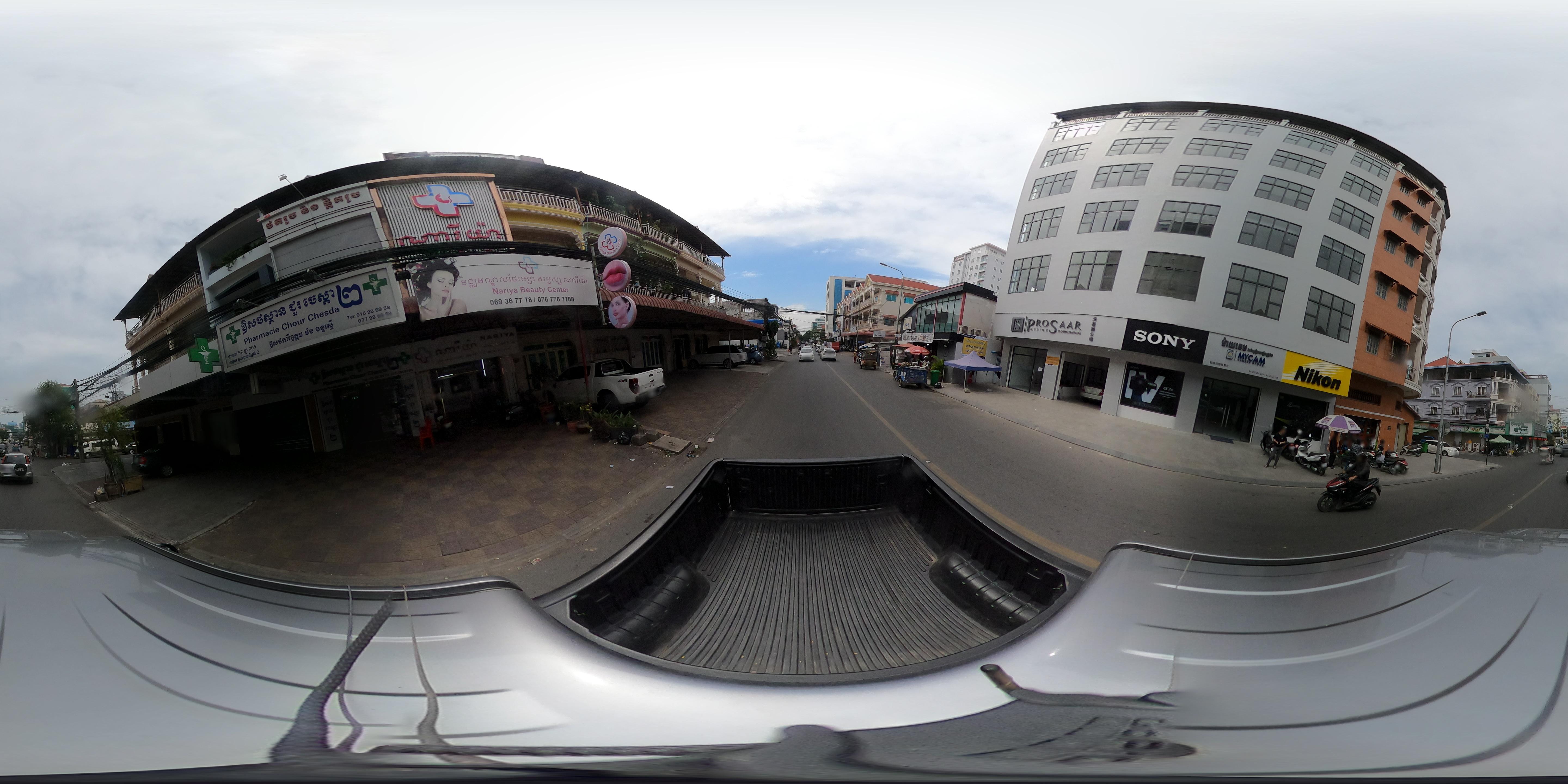 Street view of Tuŏl Tumpung