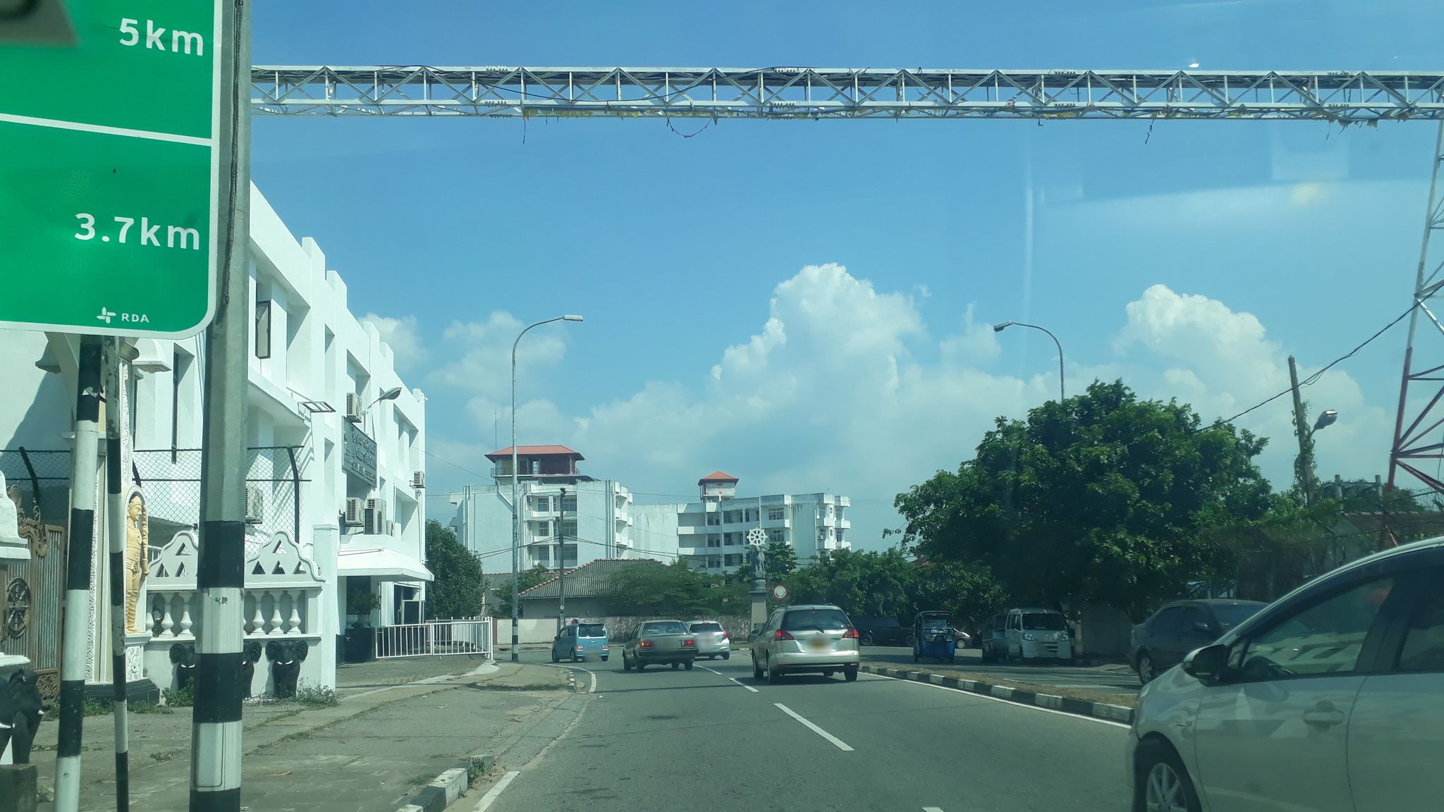 Street view of Gampaha