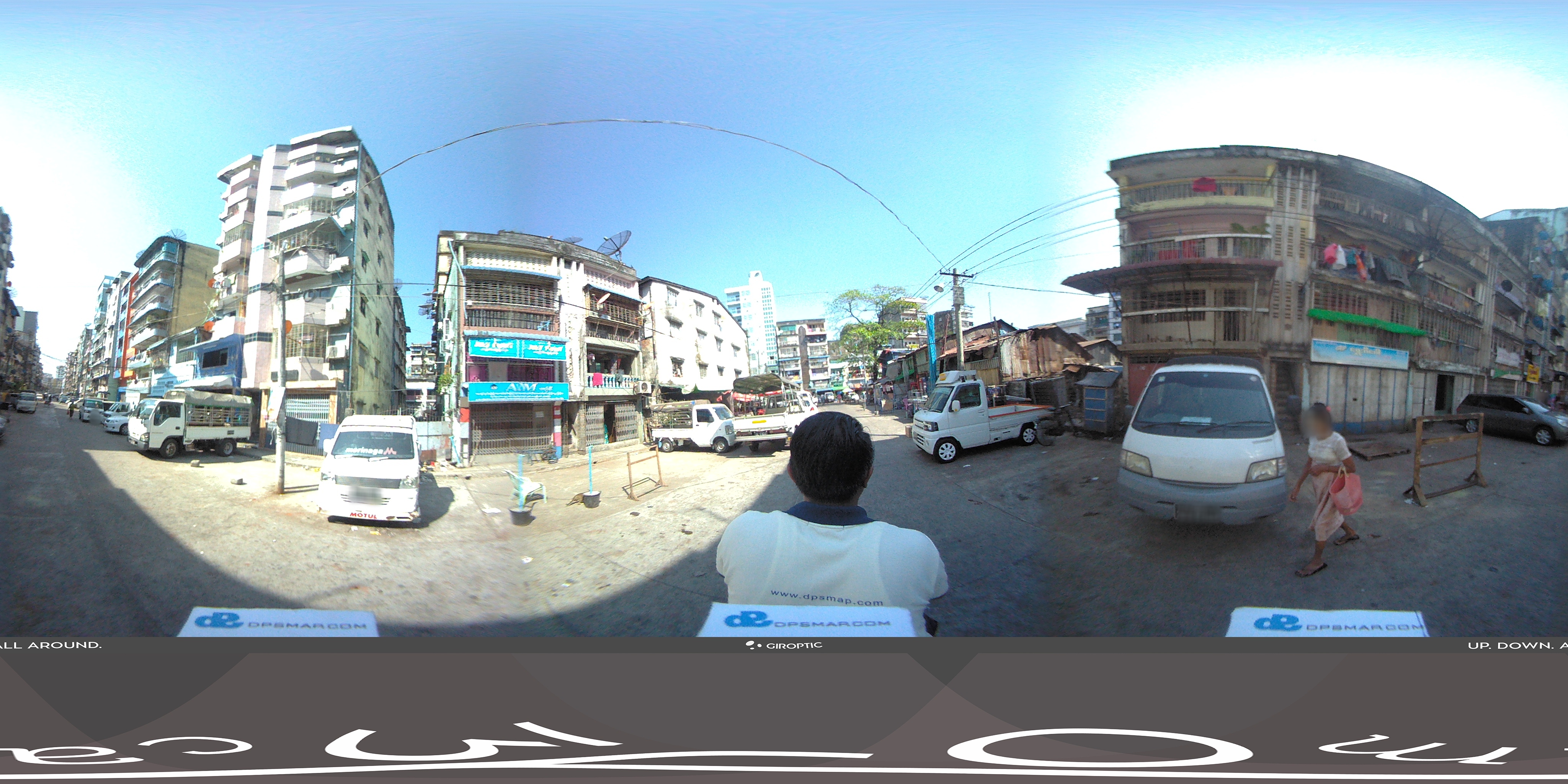 Street view of Pazundaung