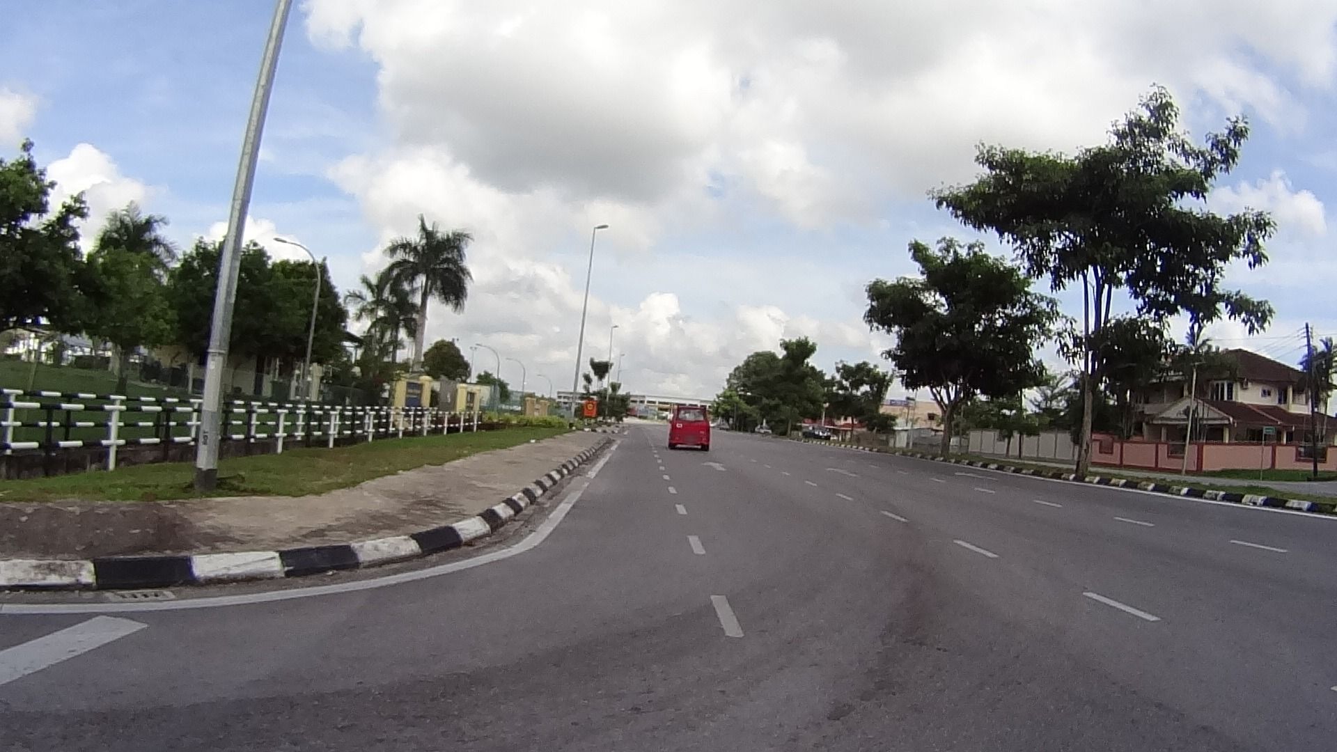 Street view of Metro City New Township