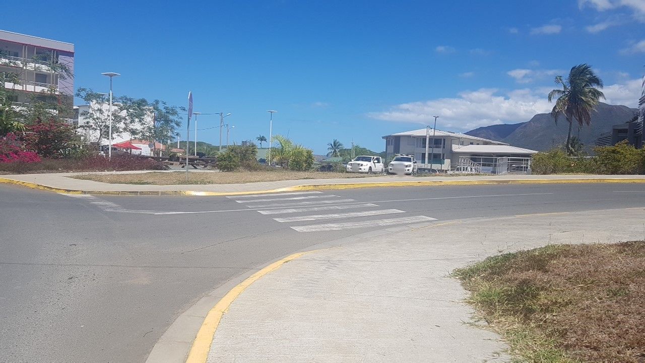 Street view of Koné