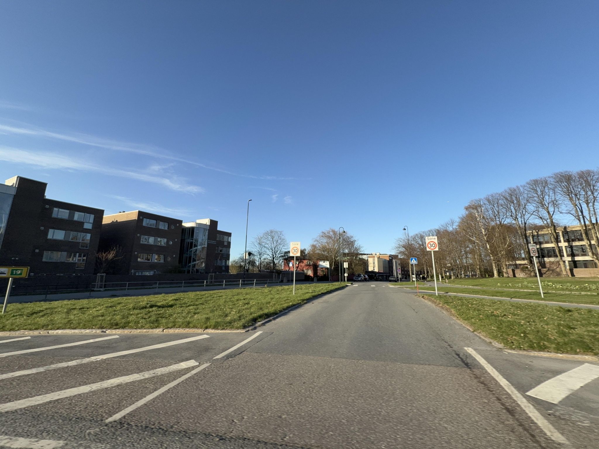 Street view of Moss