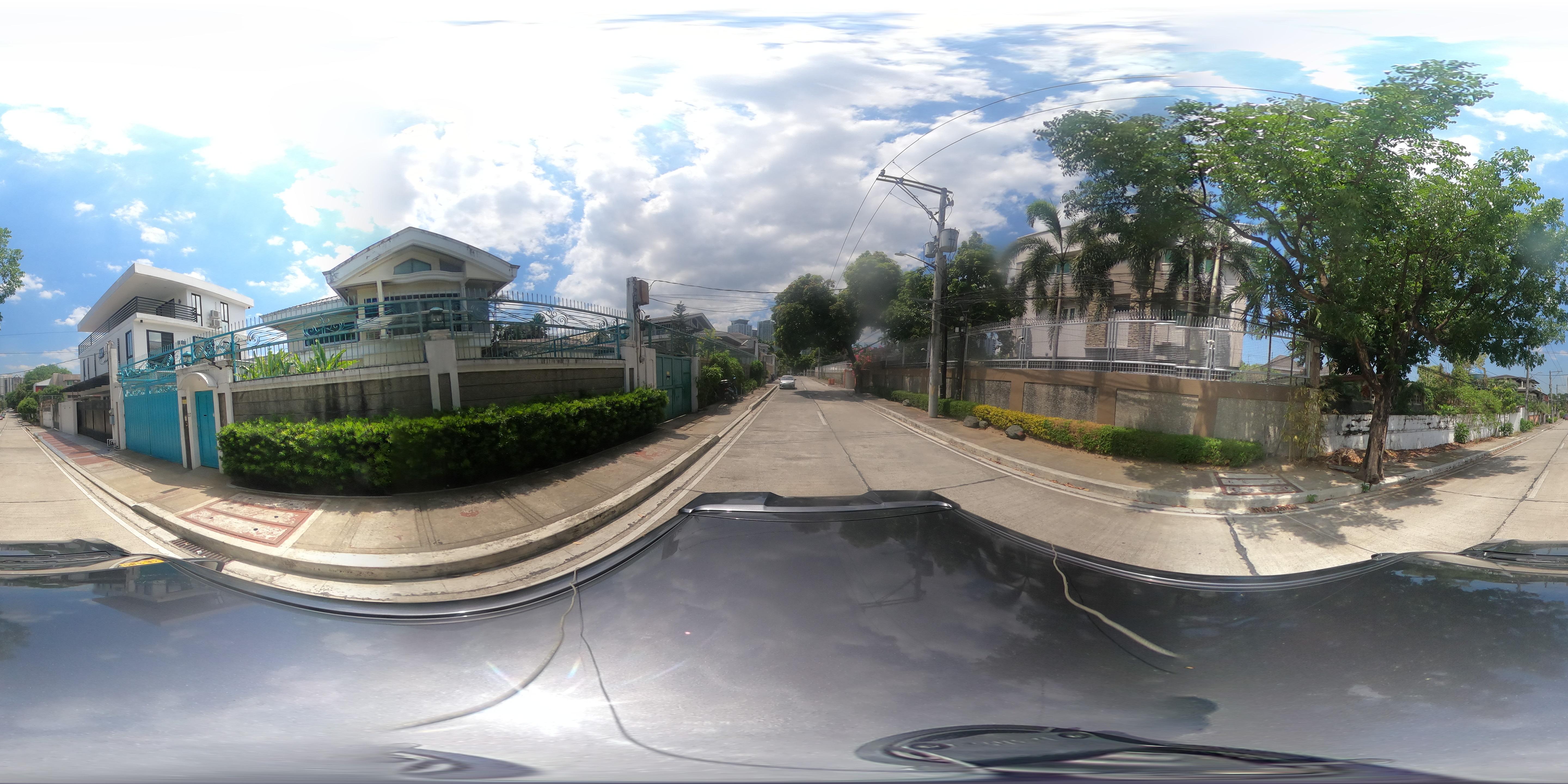Street view of Mariana