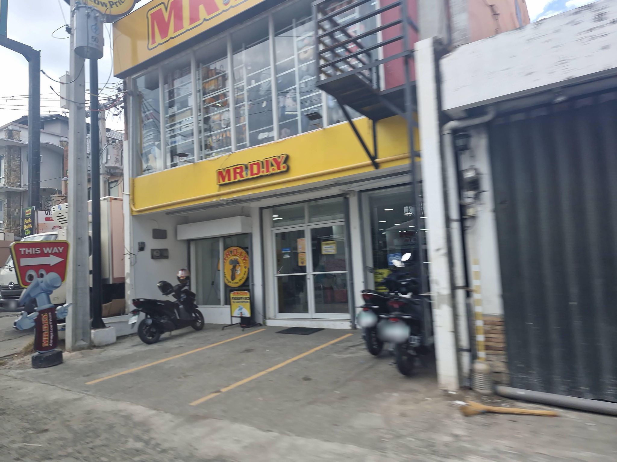 Street view of Laoag