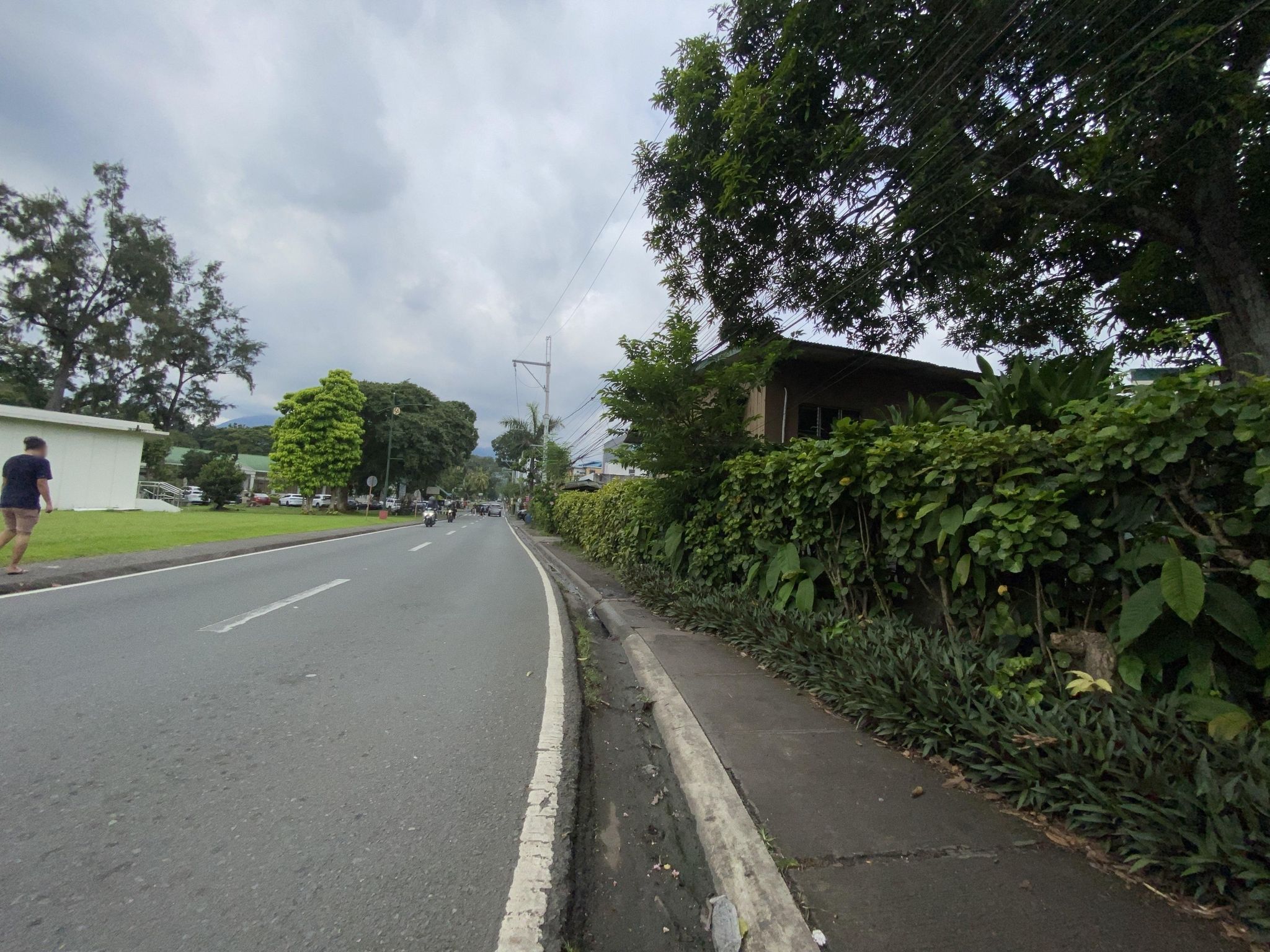 Street view of Los Baños