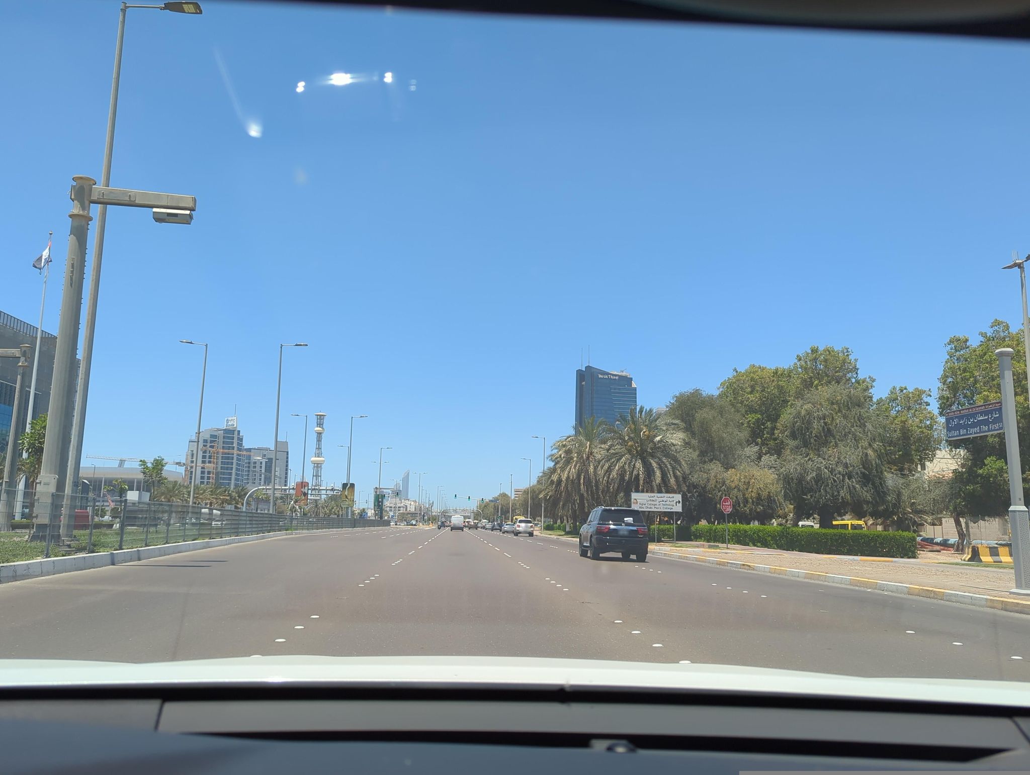 Street view of Abu Dhabi