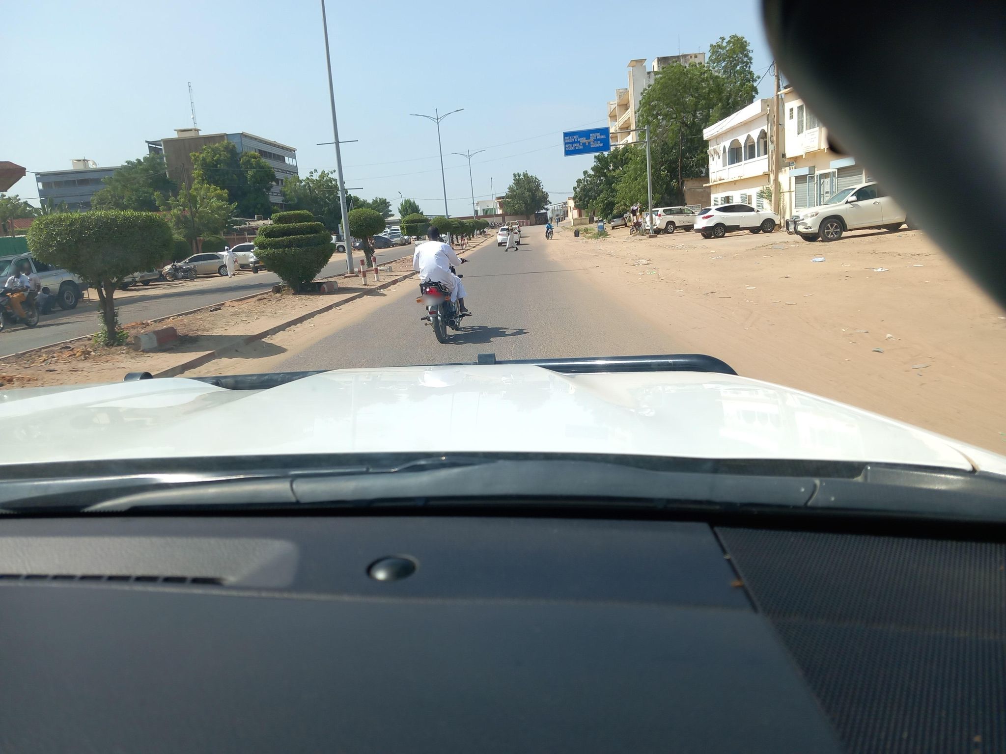 Street view of N'Djamena