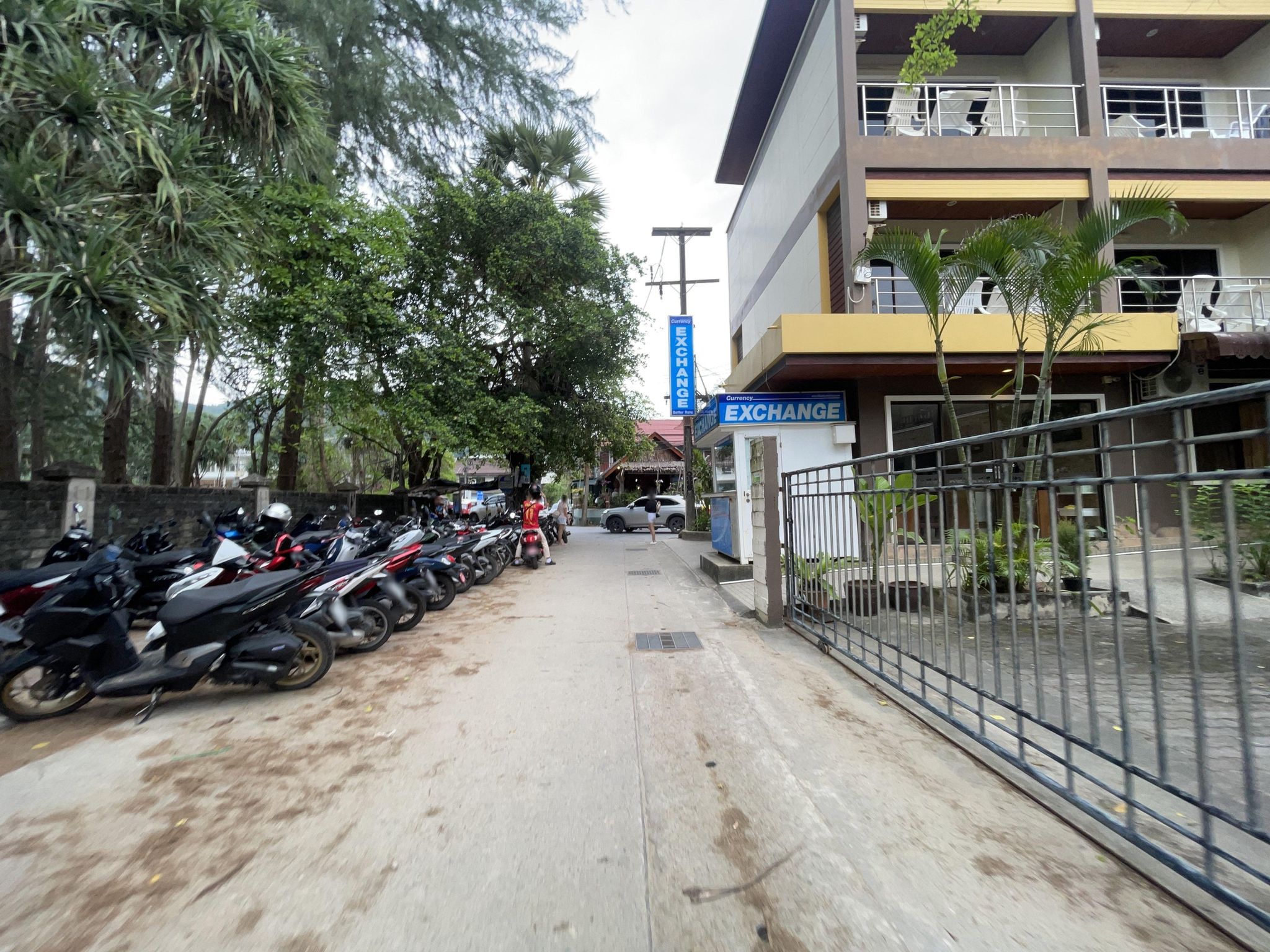 Street view of Ban Kamala