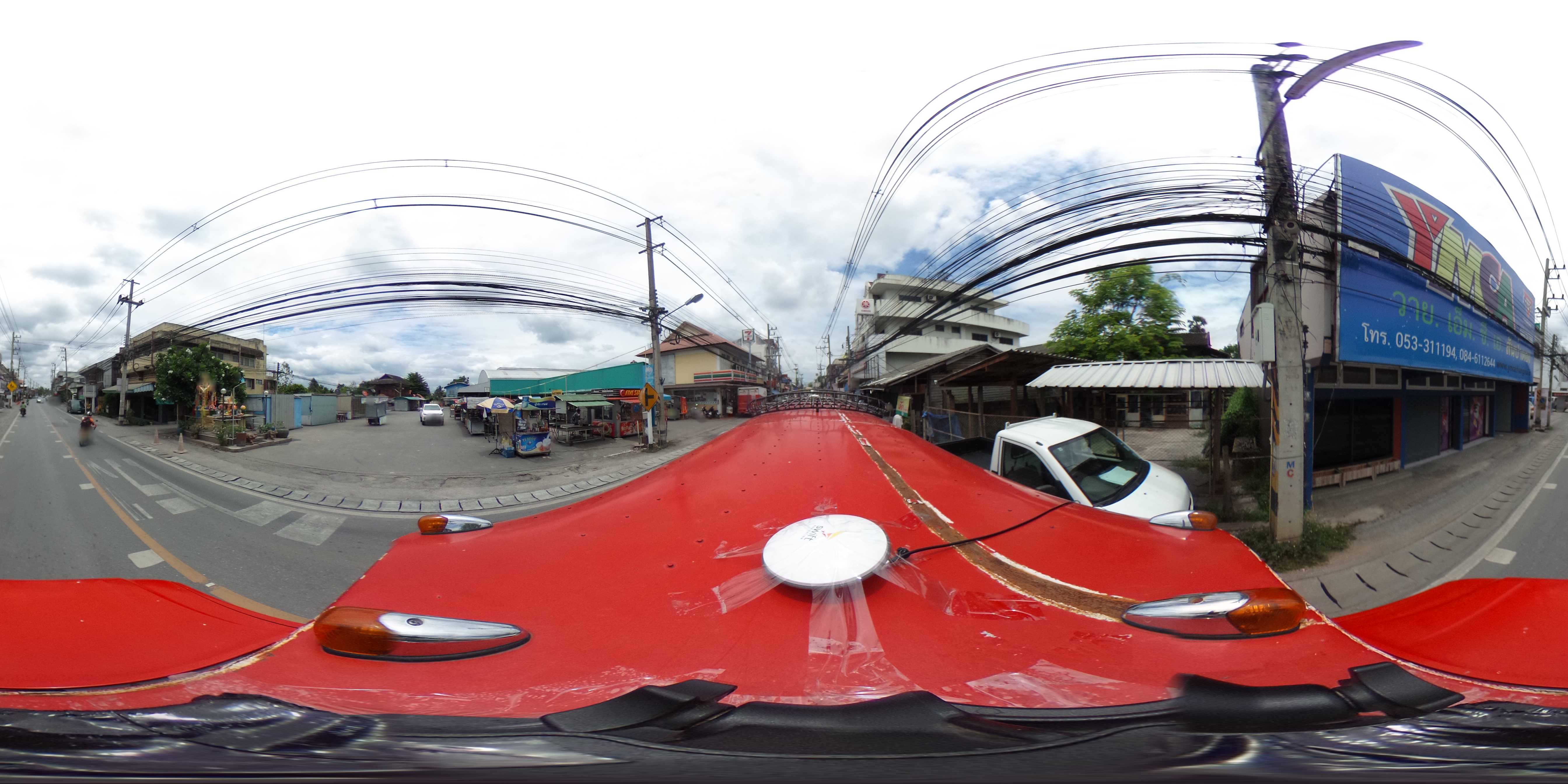 Street view of San Pa Tong