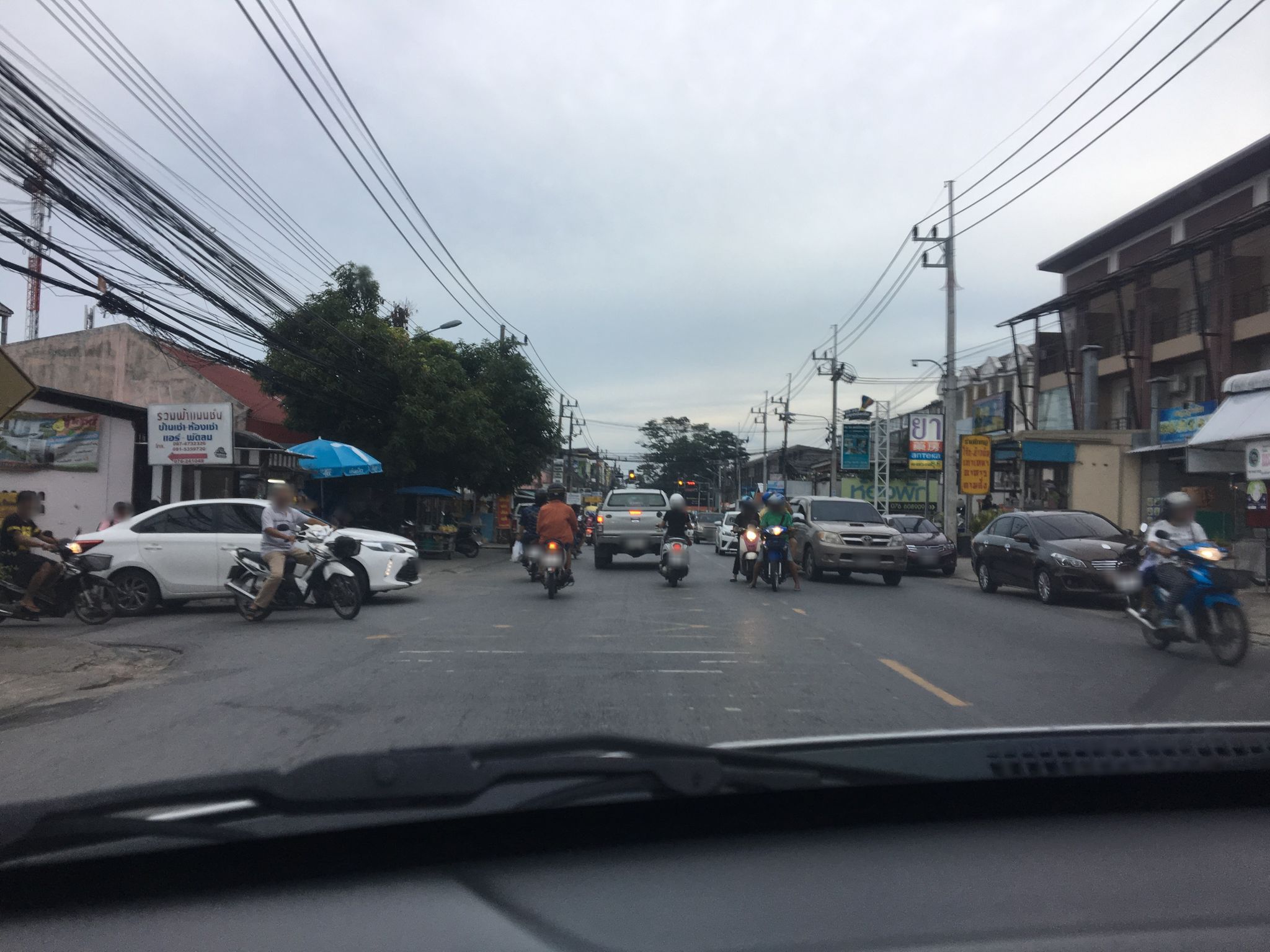 Street view of Ban Ratsada