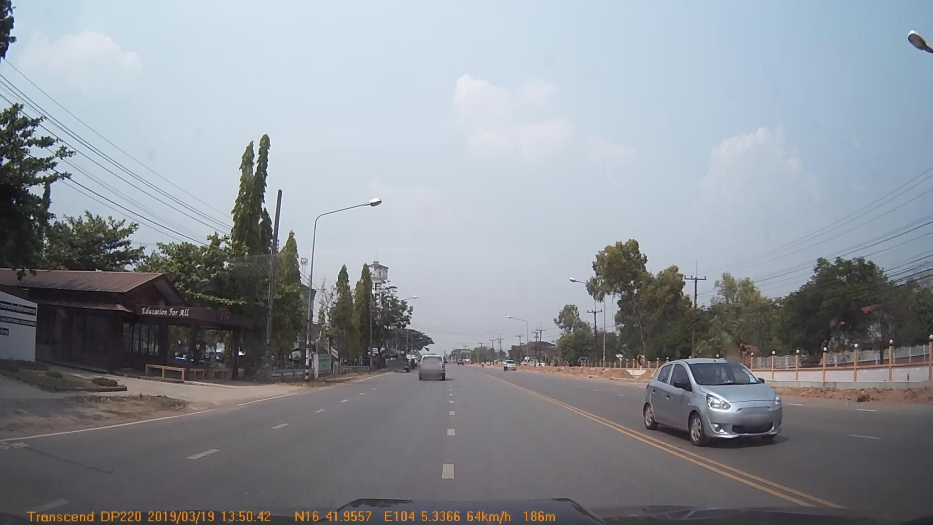 Street view of Khao Wong