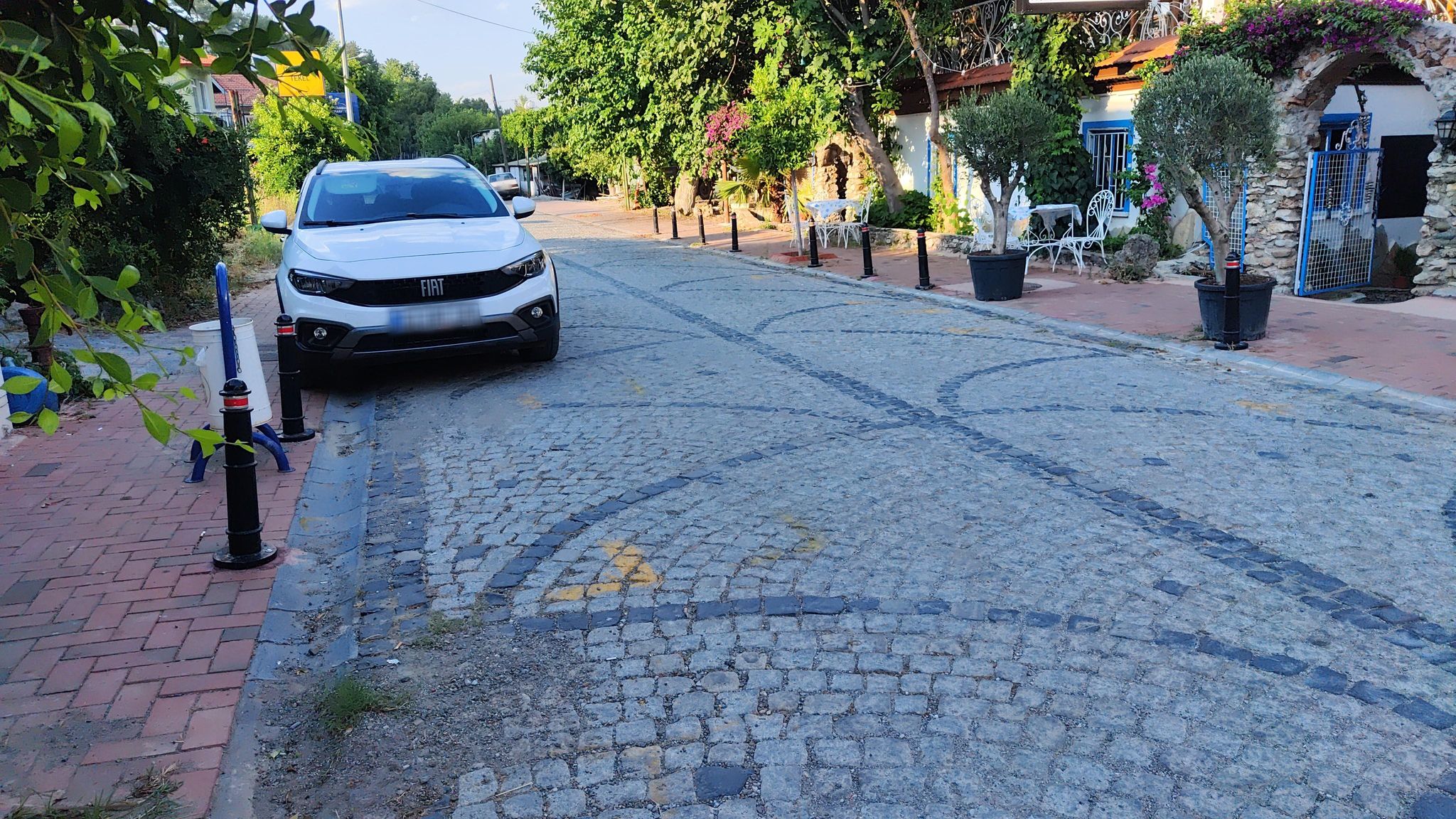 Street view of Sarigerme