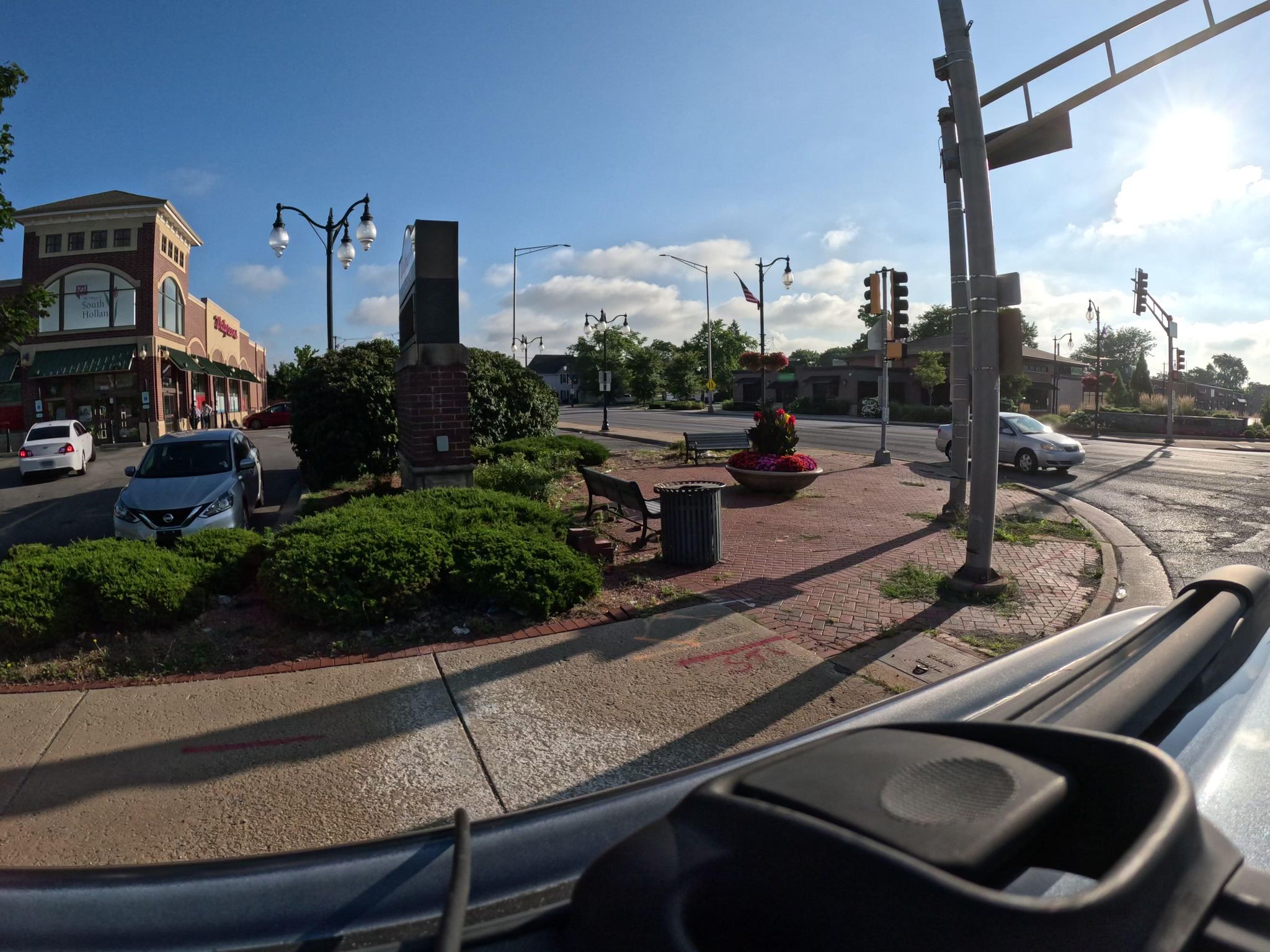Street view of South Holland