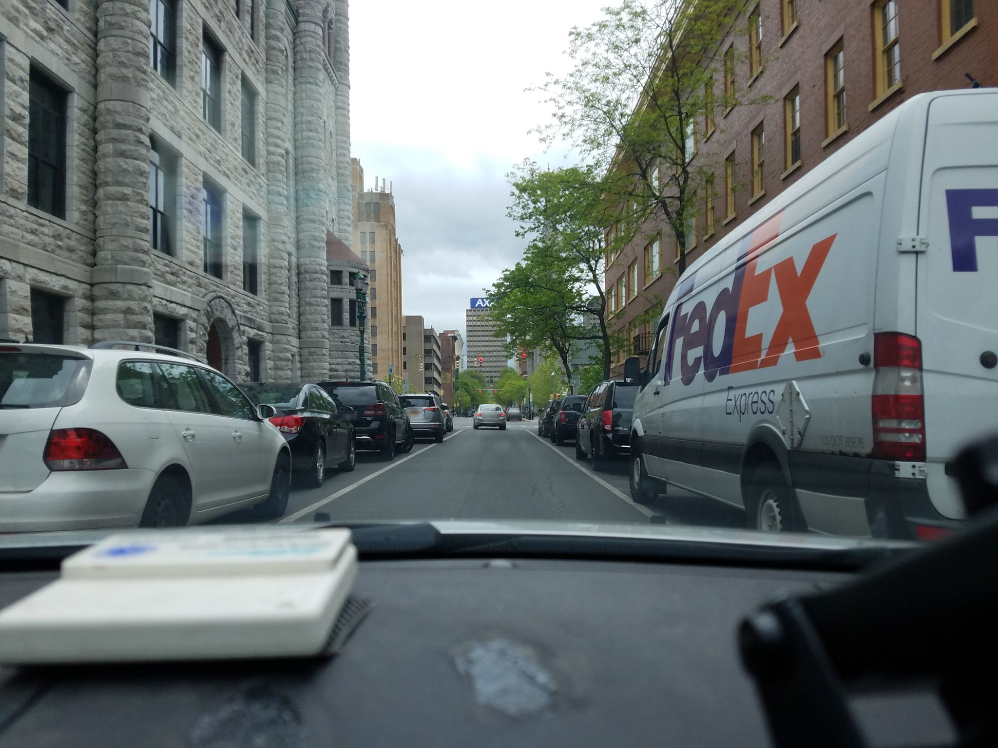 Street view of Syracuse