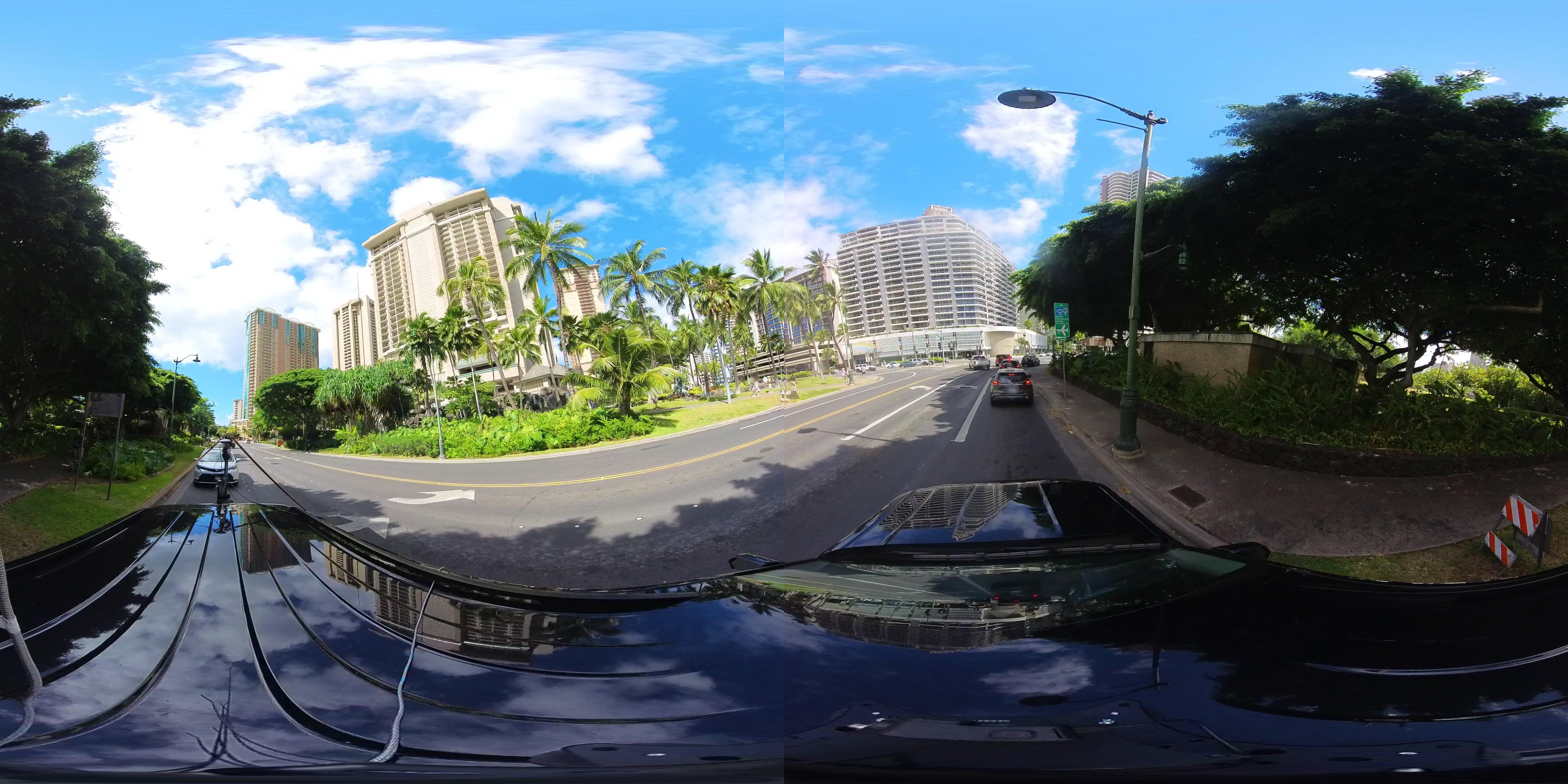 Street view of Waikīkī
