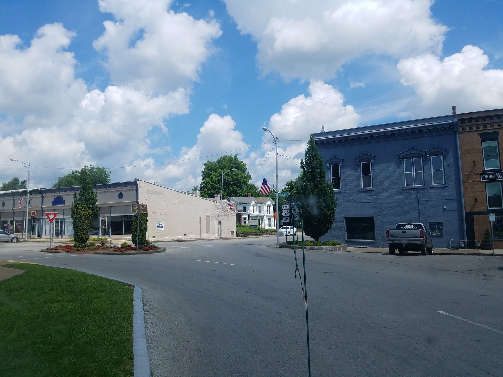 Street view of Leitchfield