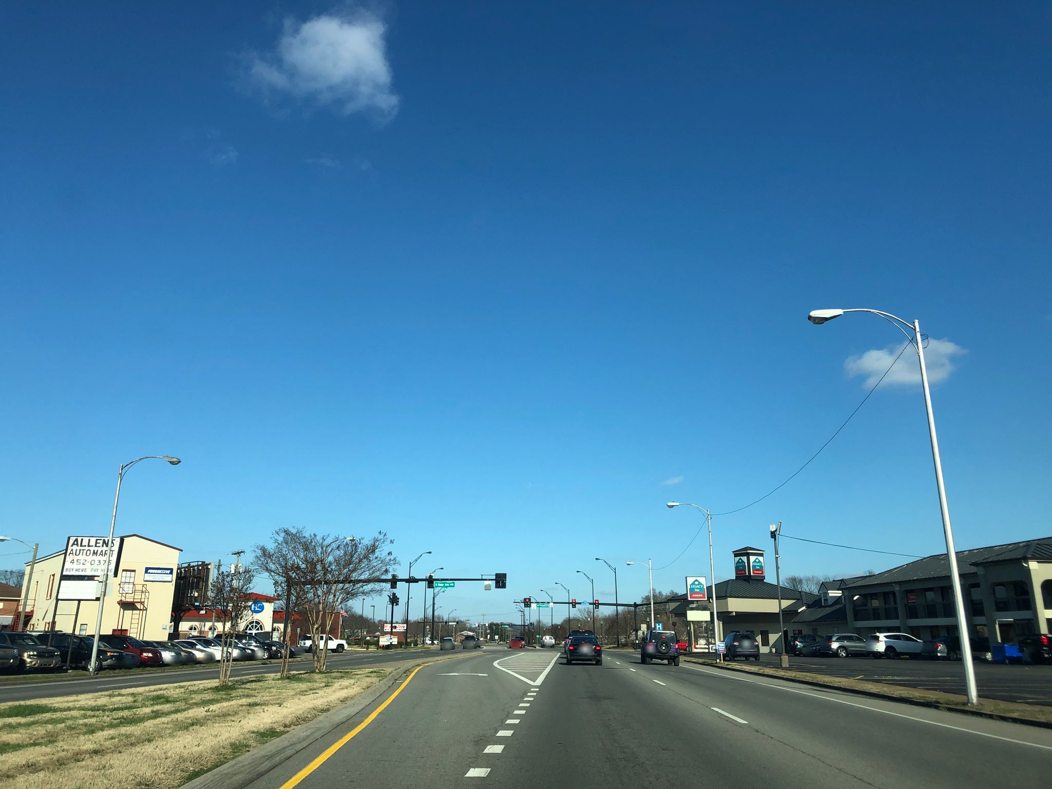Street view of Gallatin