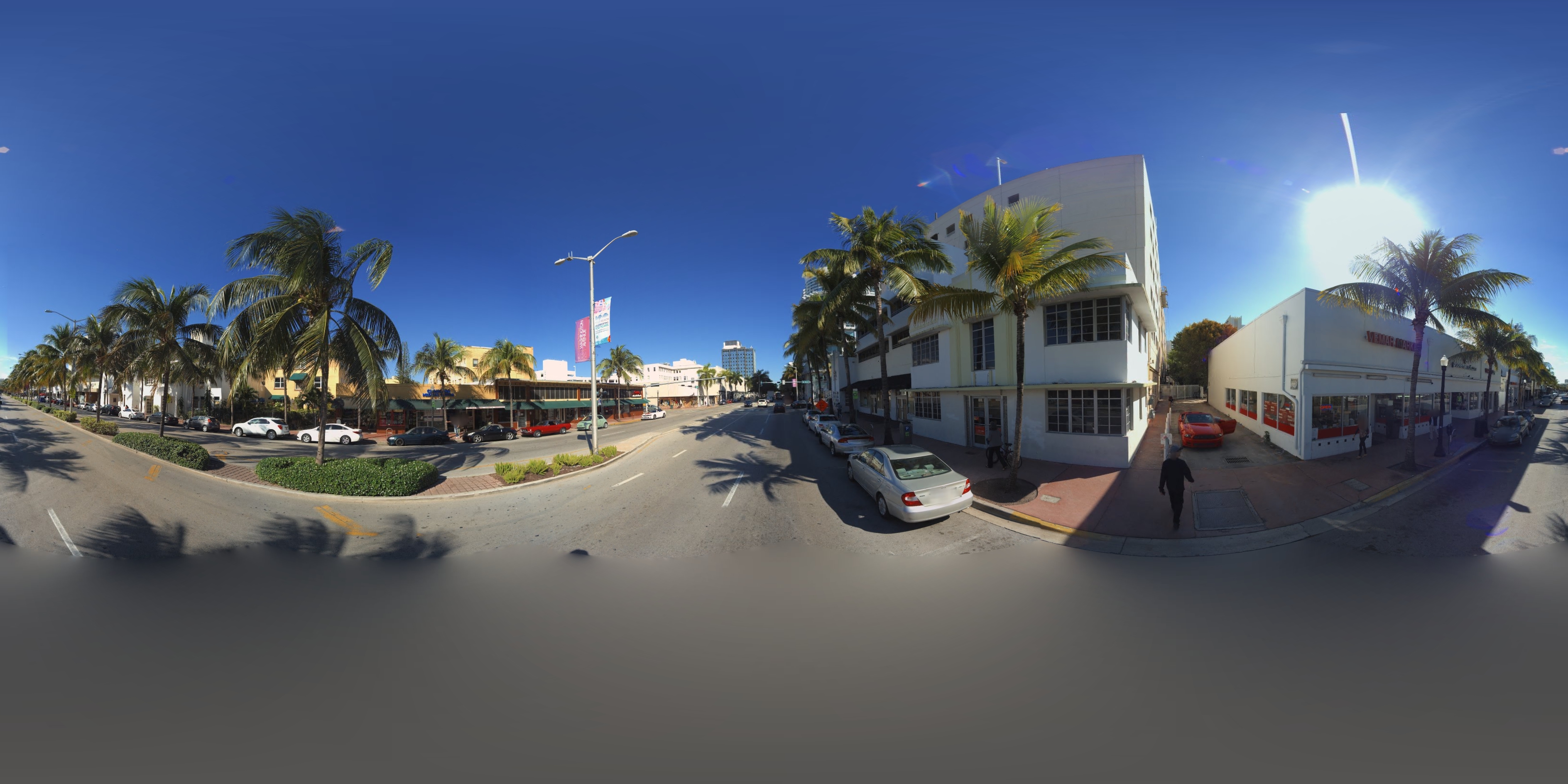 Street view of Miami Beach