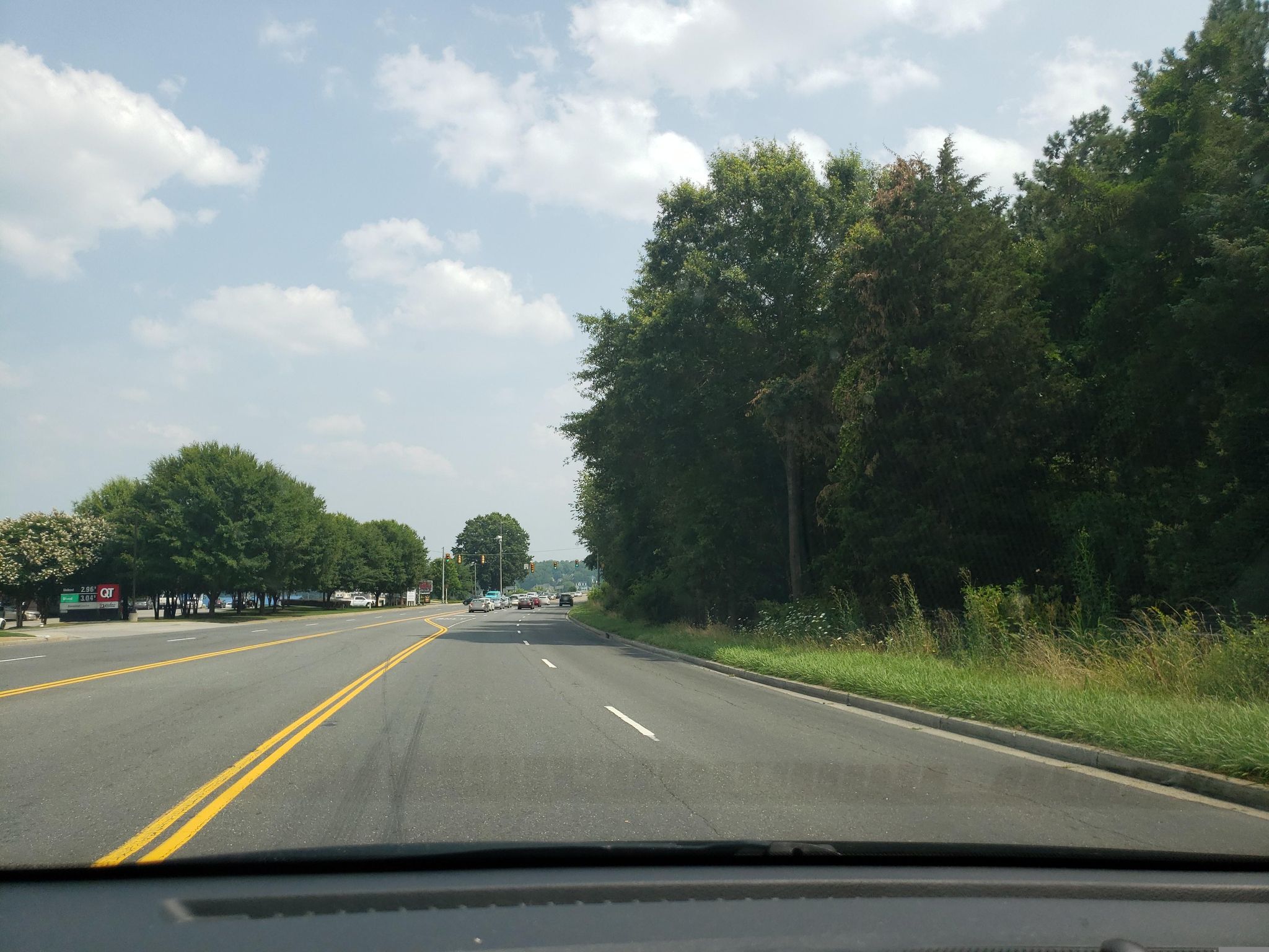 Street view of Lake Wylie