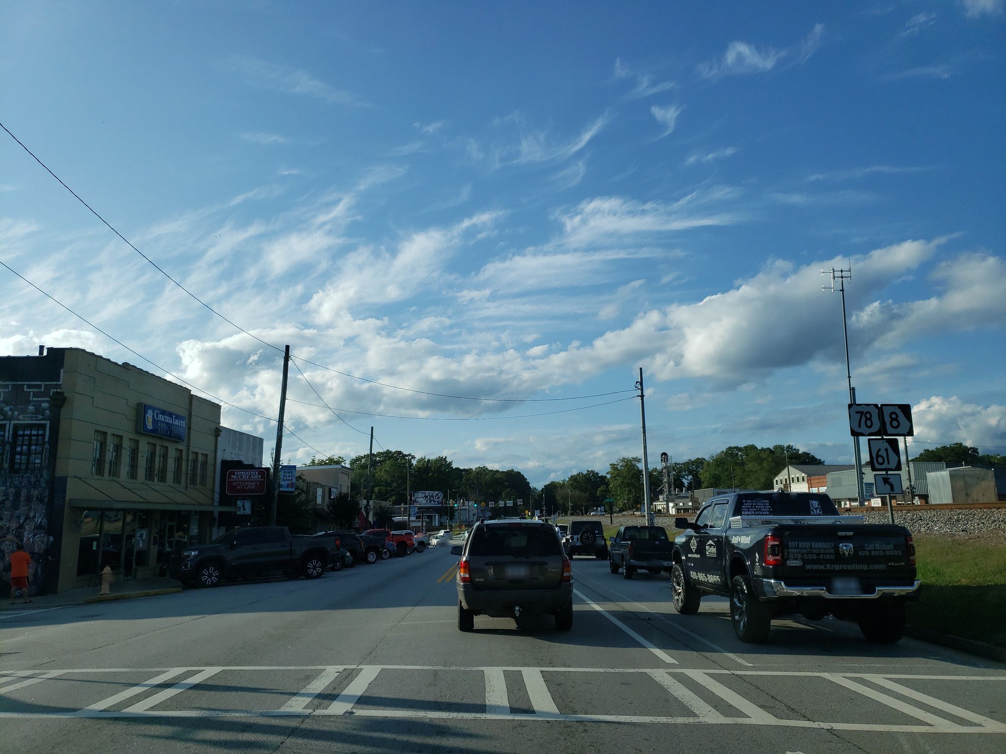 Street view of Villa Rica