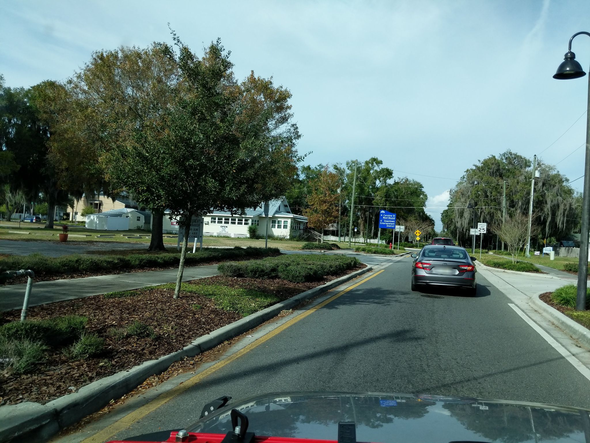Street view of Tavares