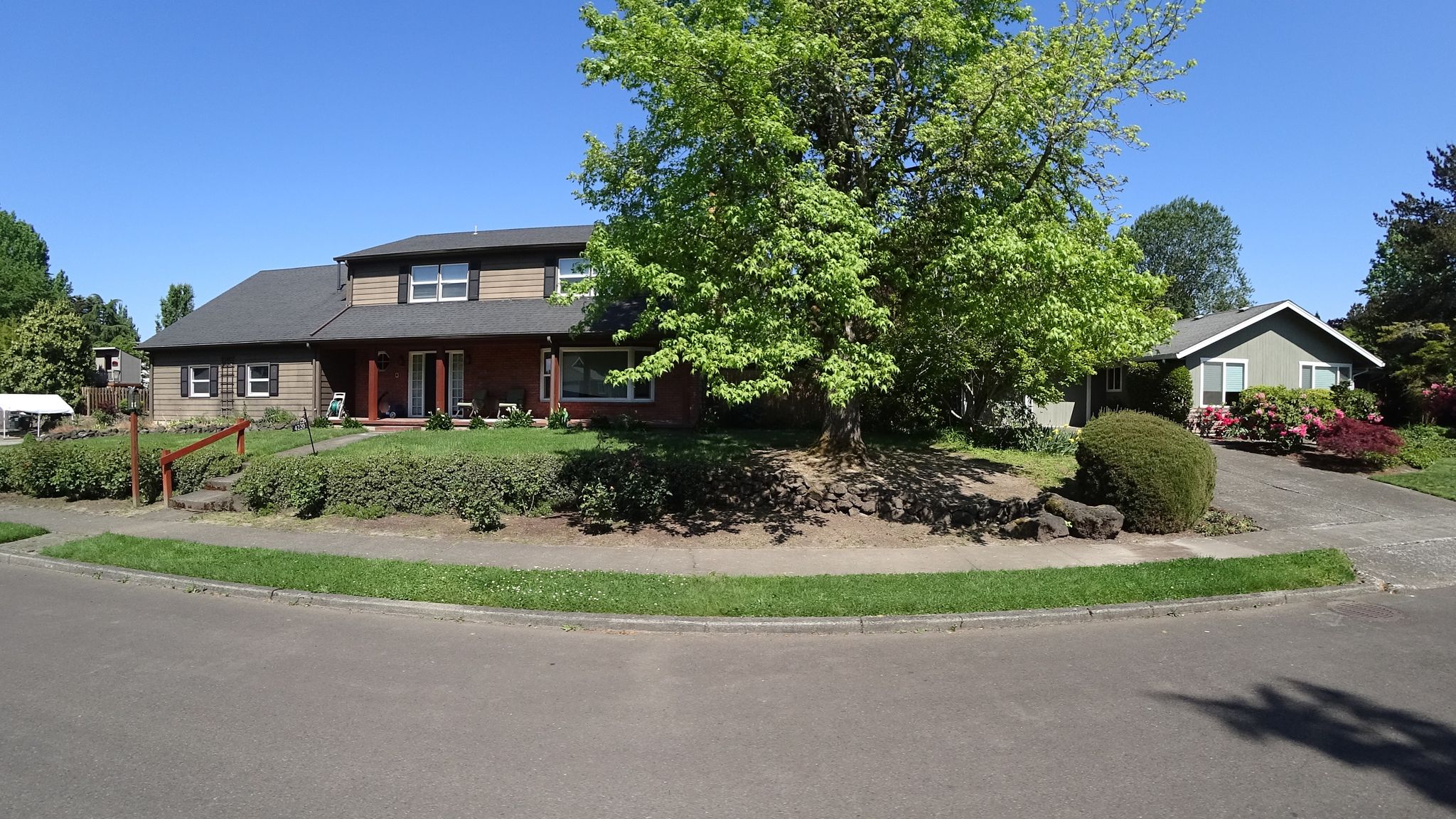 Street view of Rockcreek