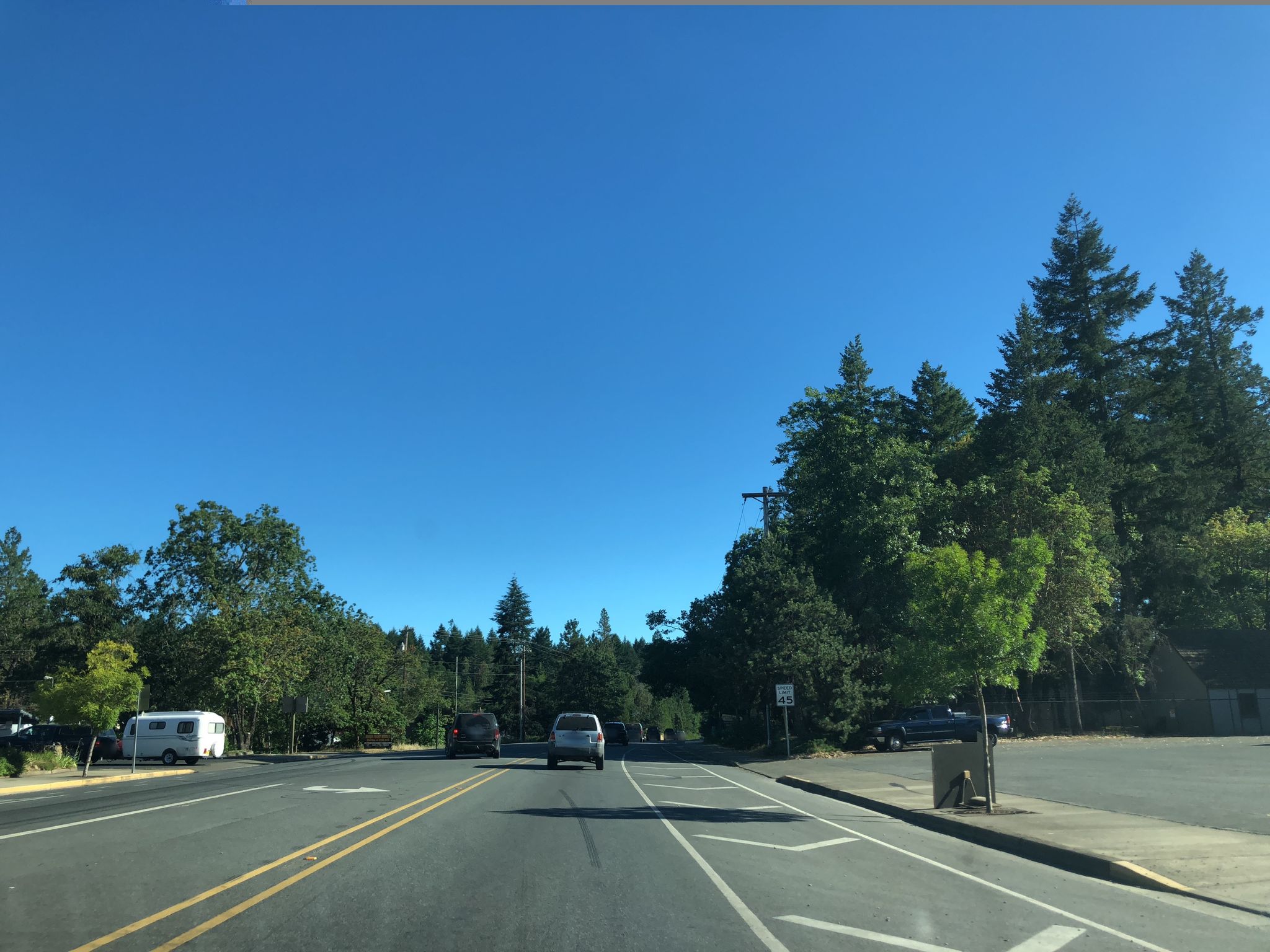 Street view of Cave Junction