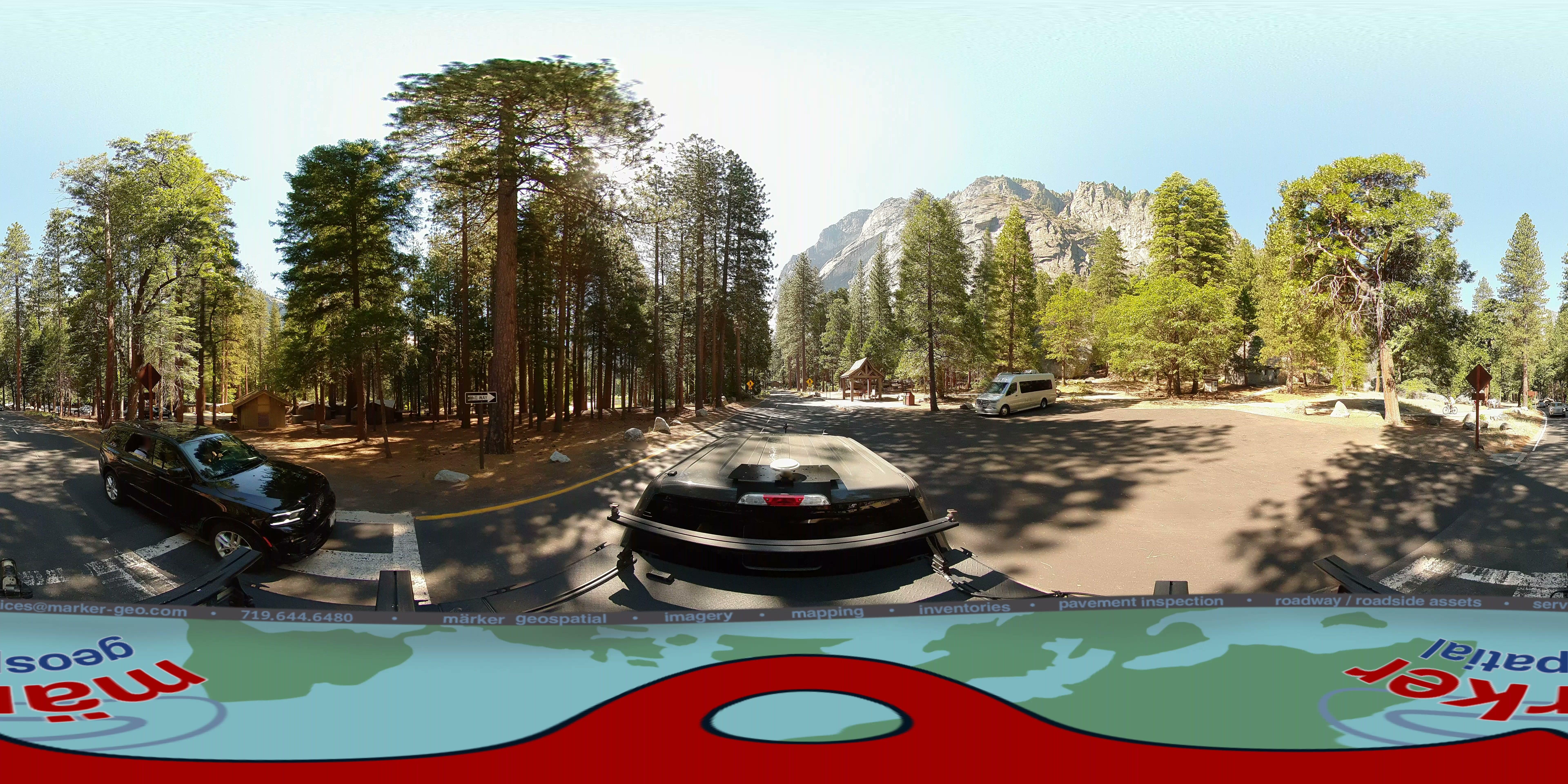 Street view of Yosemite Valley