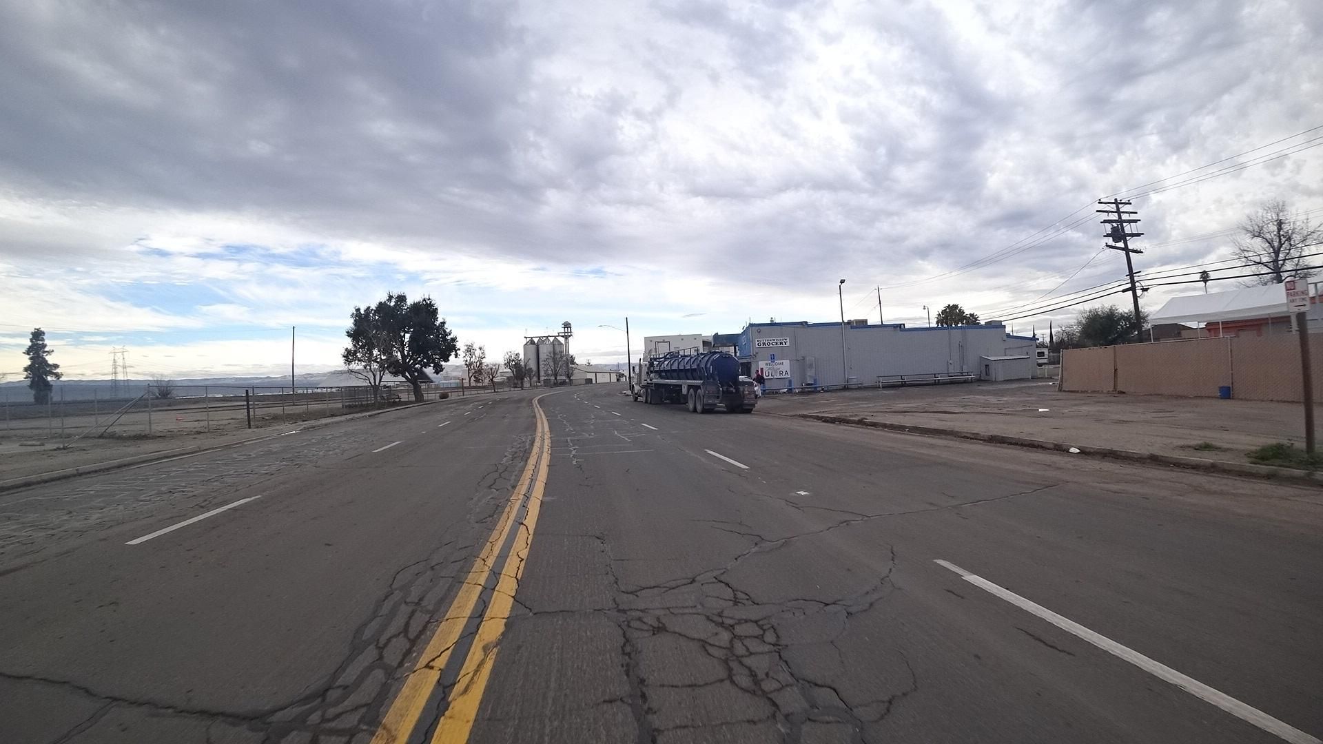 Street view of Buttonwillow