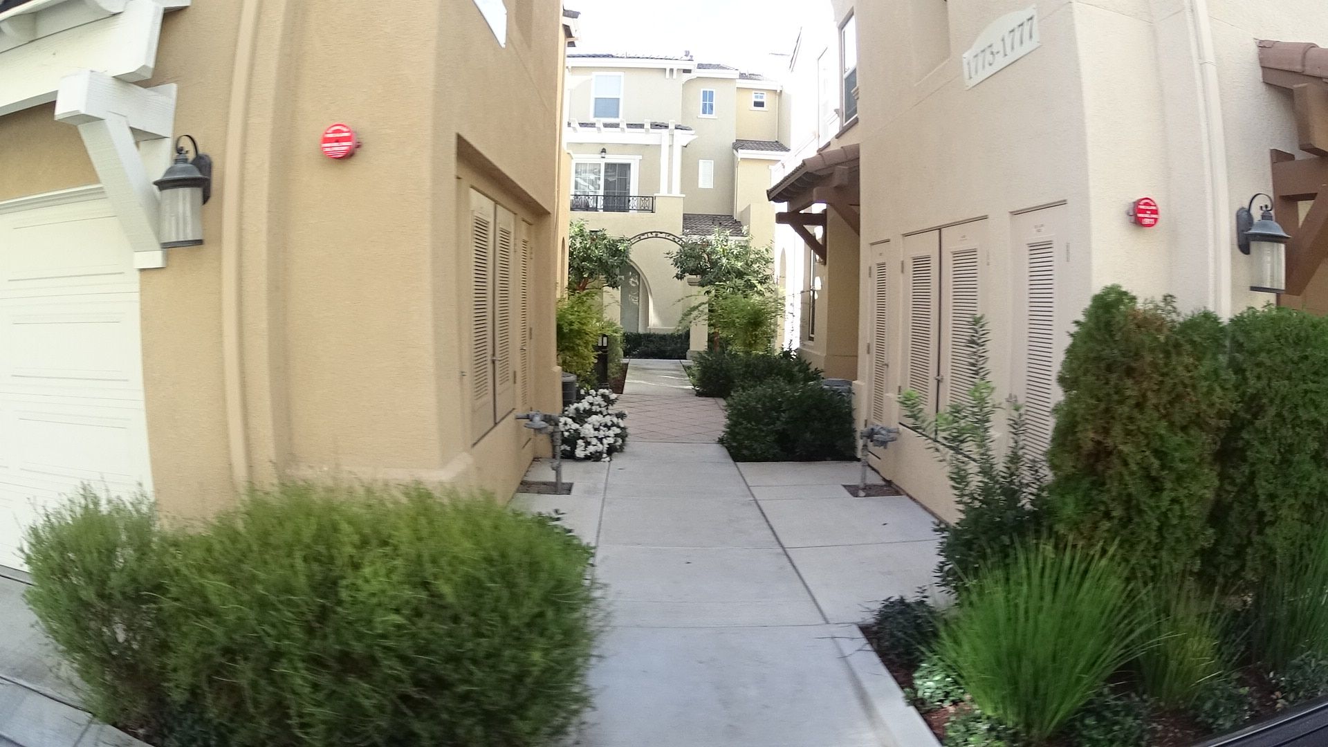Street view of Santa Clara