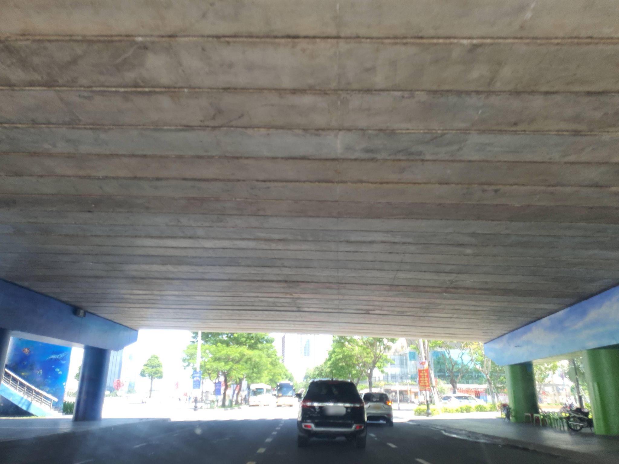Street view of Sơn Trà