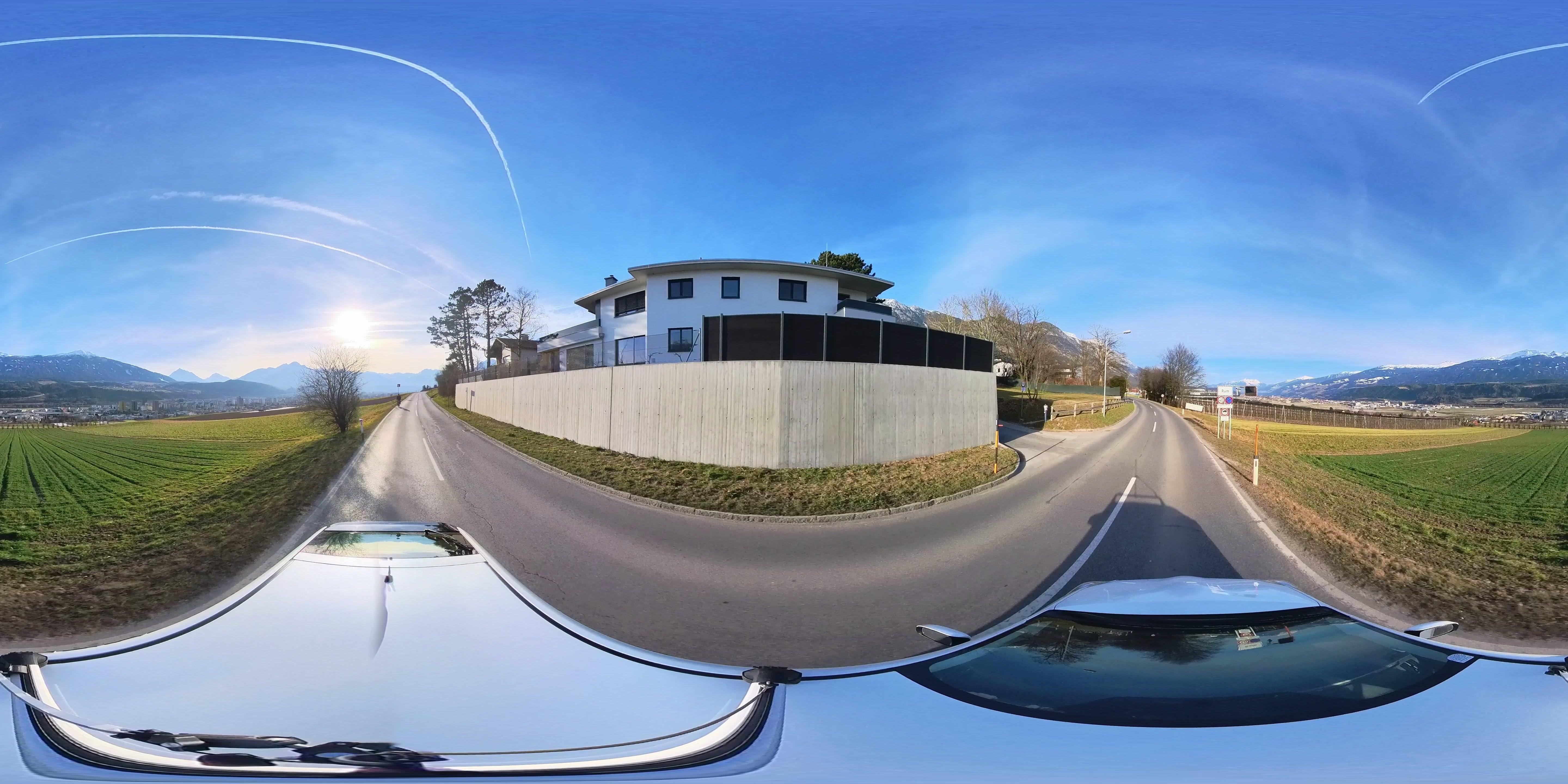 Street view of Rum