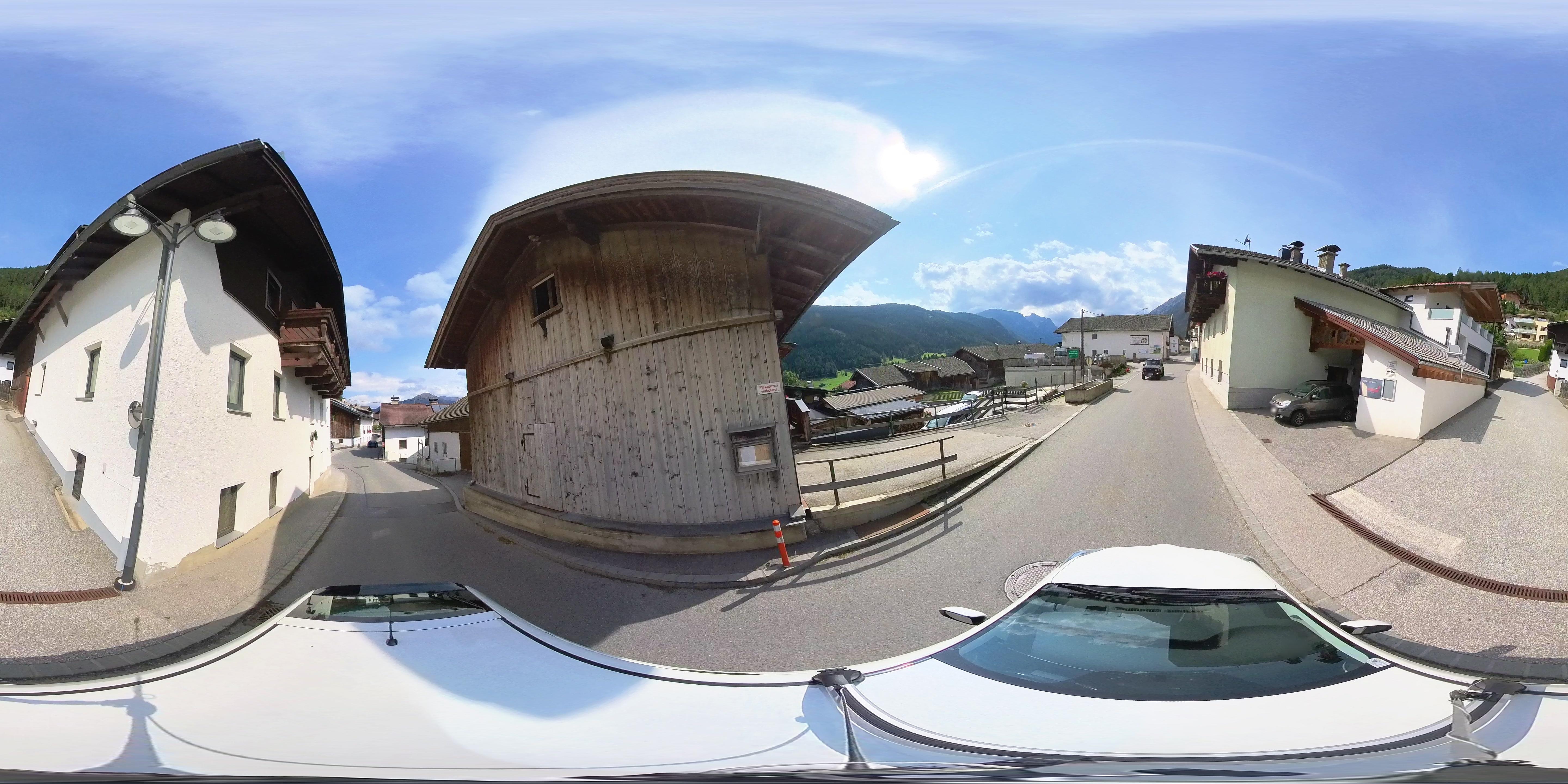 Street view of Trins