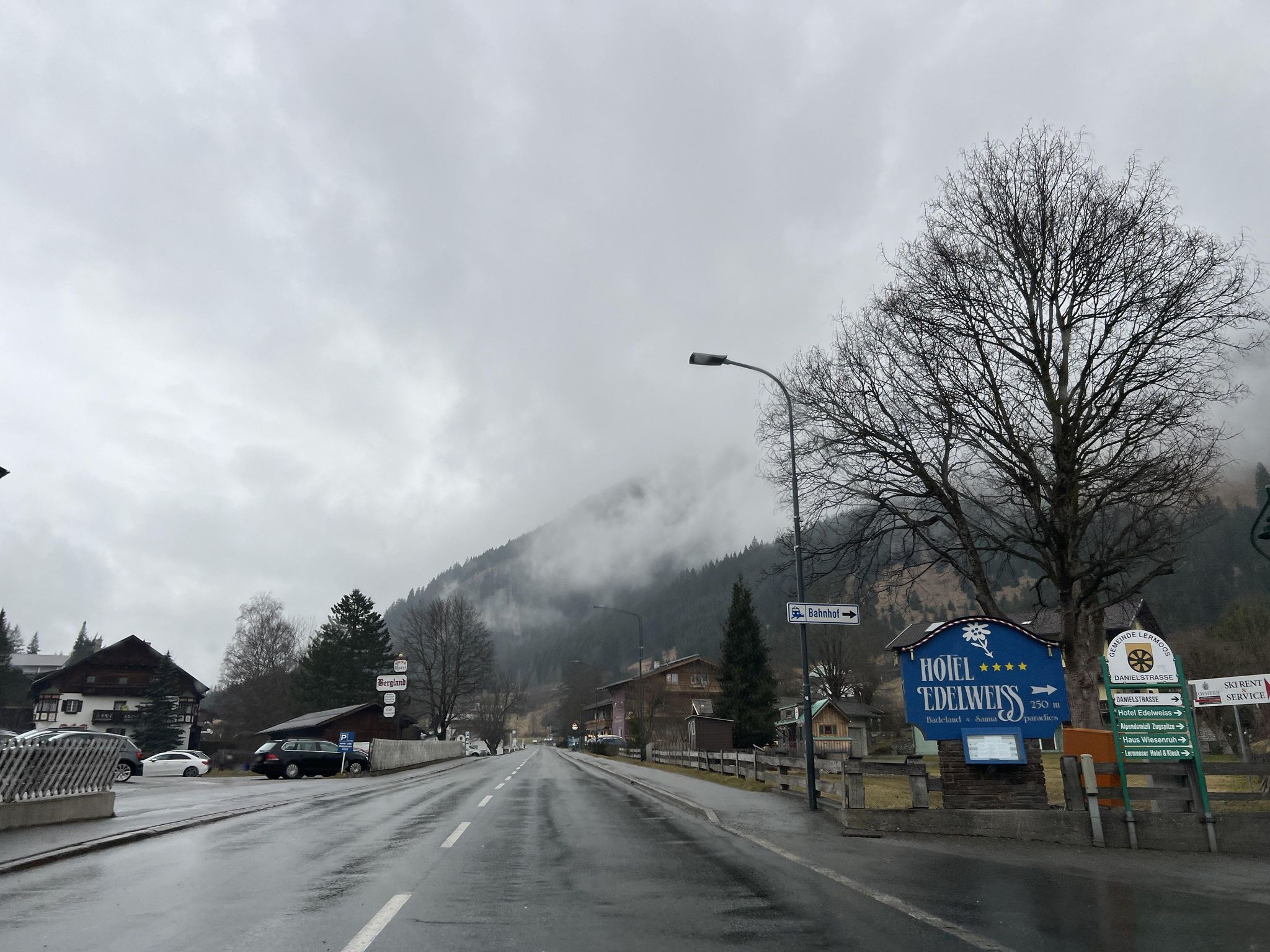 Street view of Lermoos