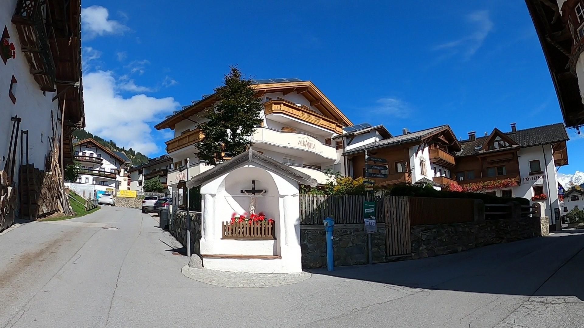 Street view of Fiss