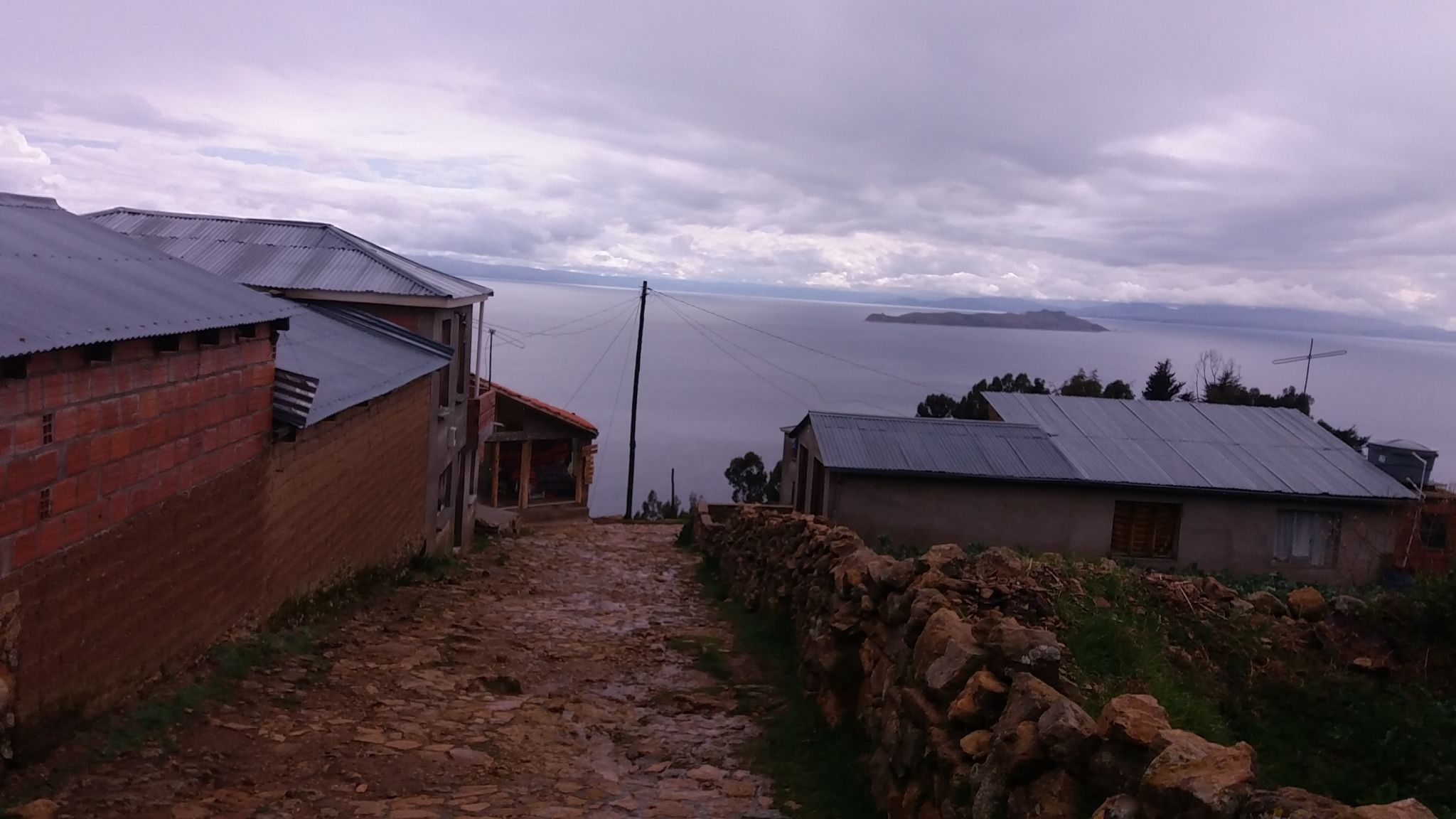 Street view of Yumani