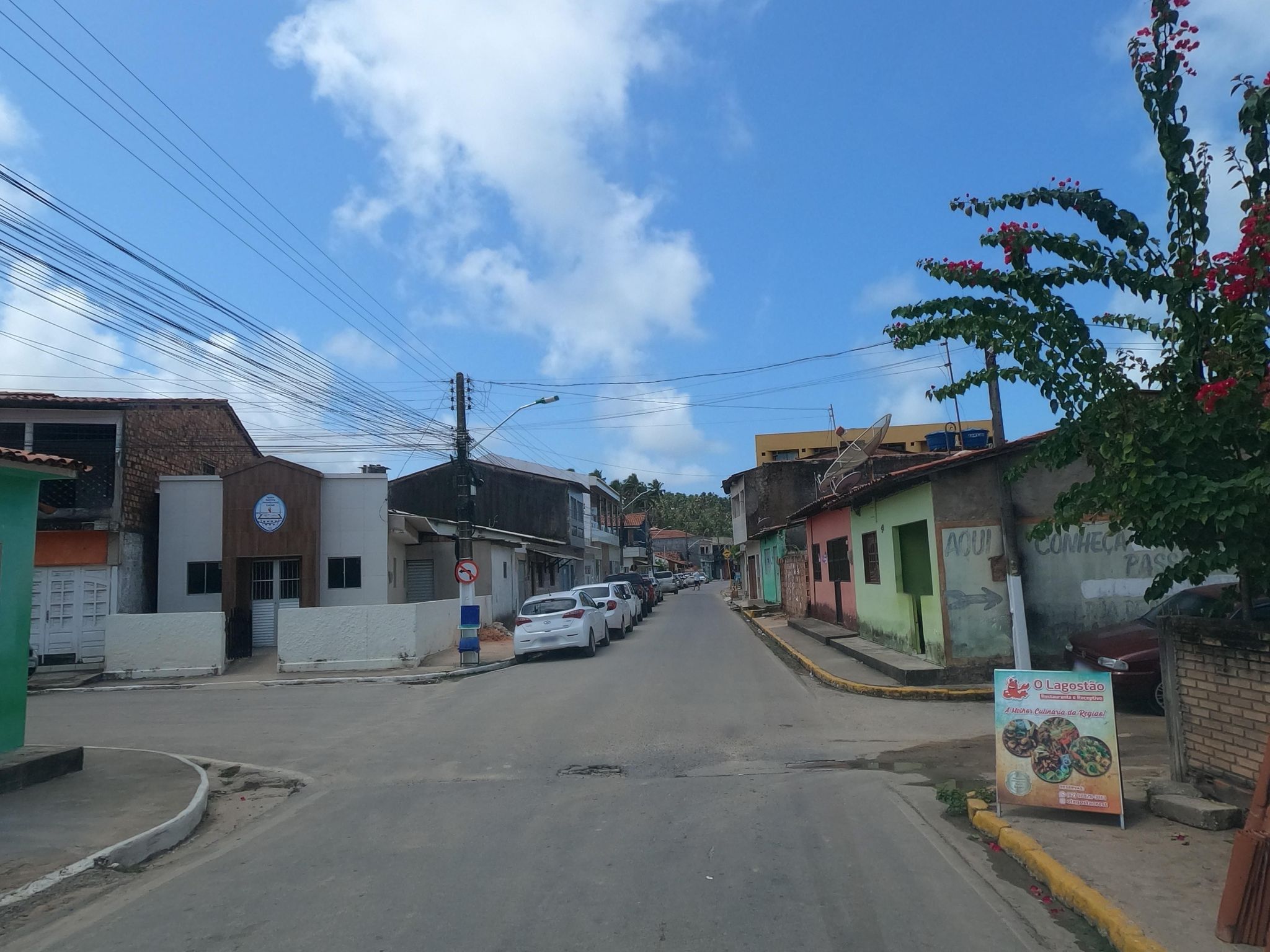 Street view of Japaratinga