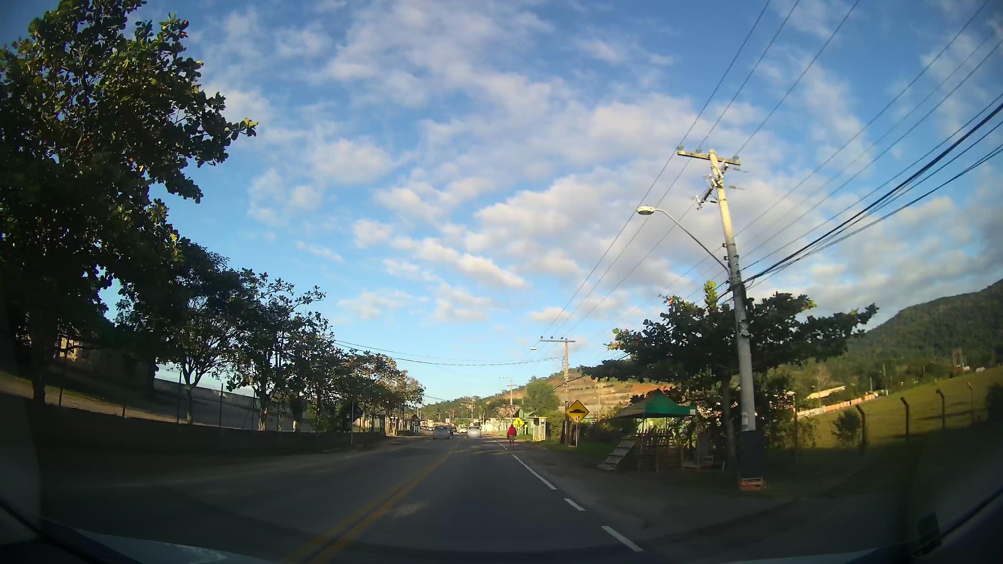 Street view of Rio Tavares