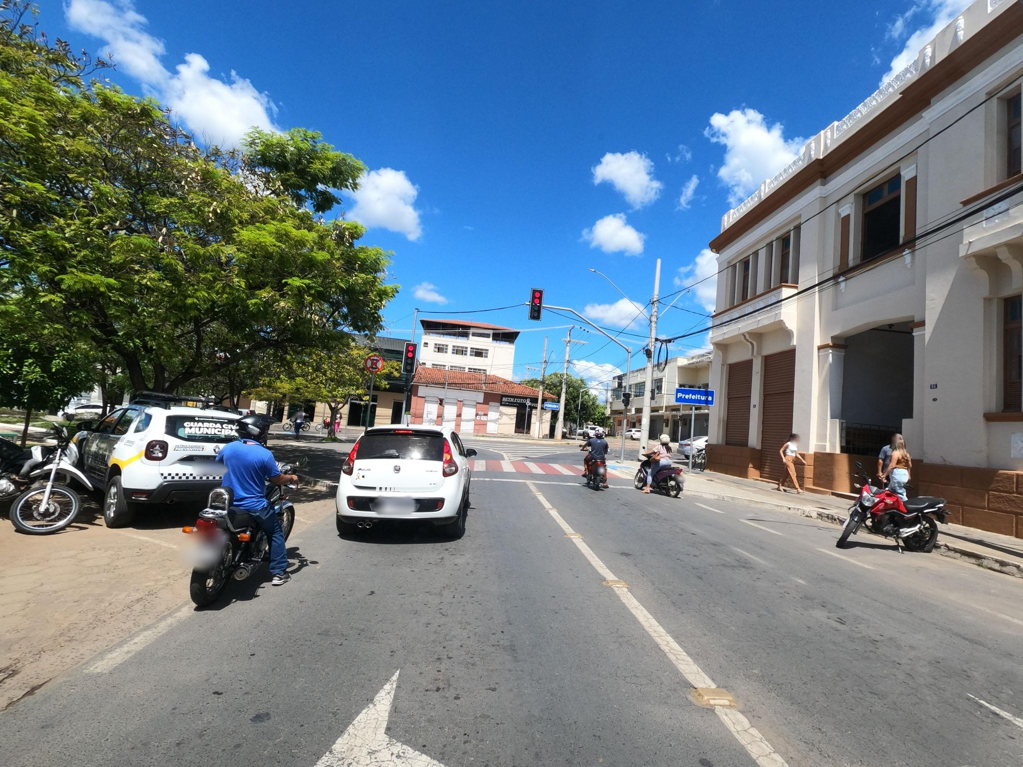 Street view of Salinas