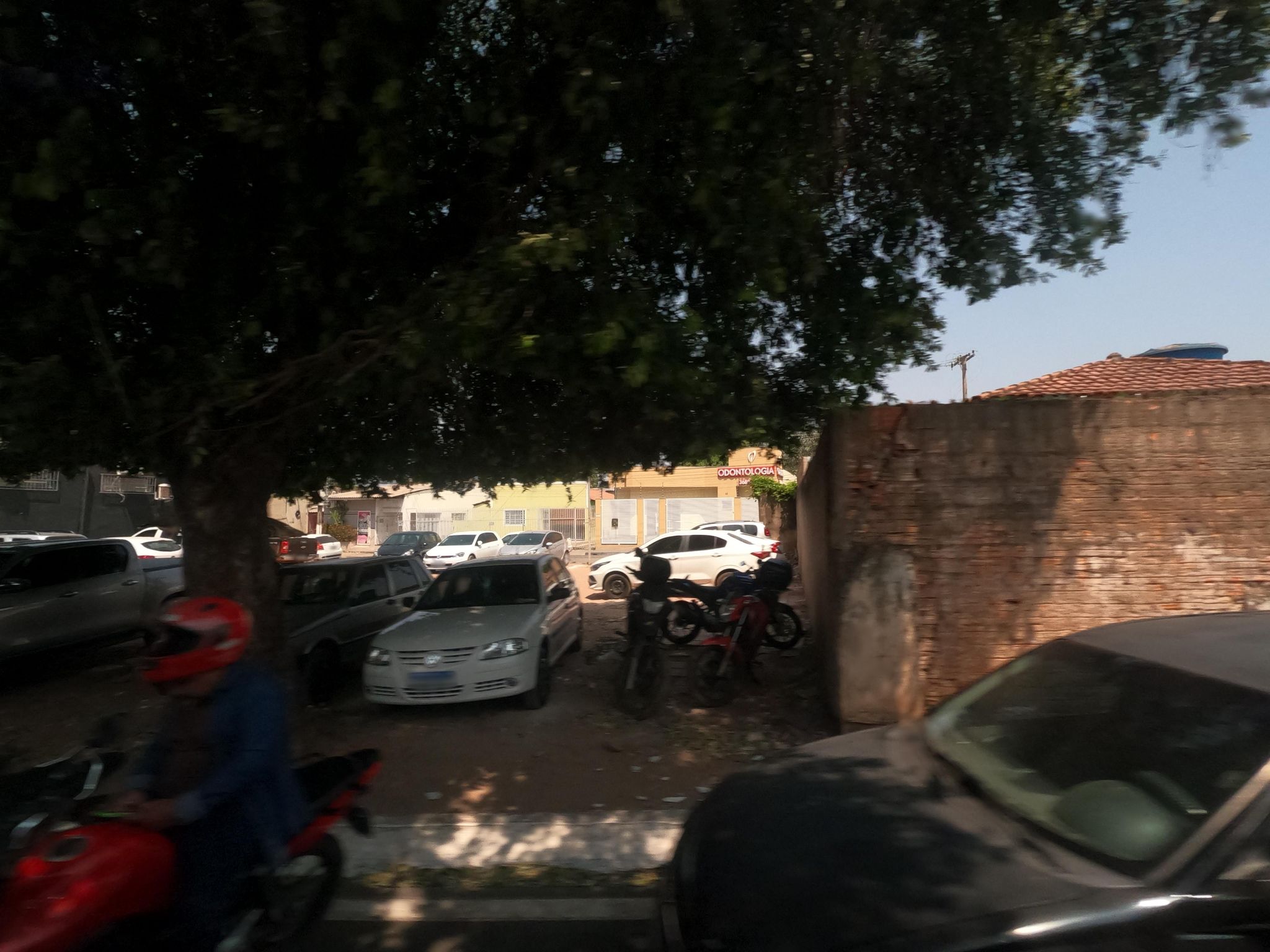 Street view of Várzea Grande