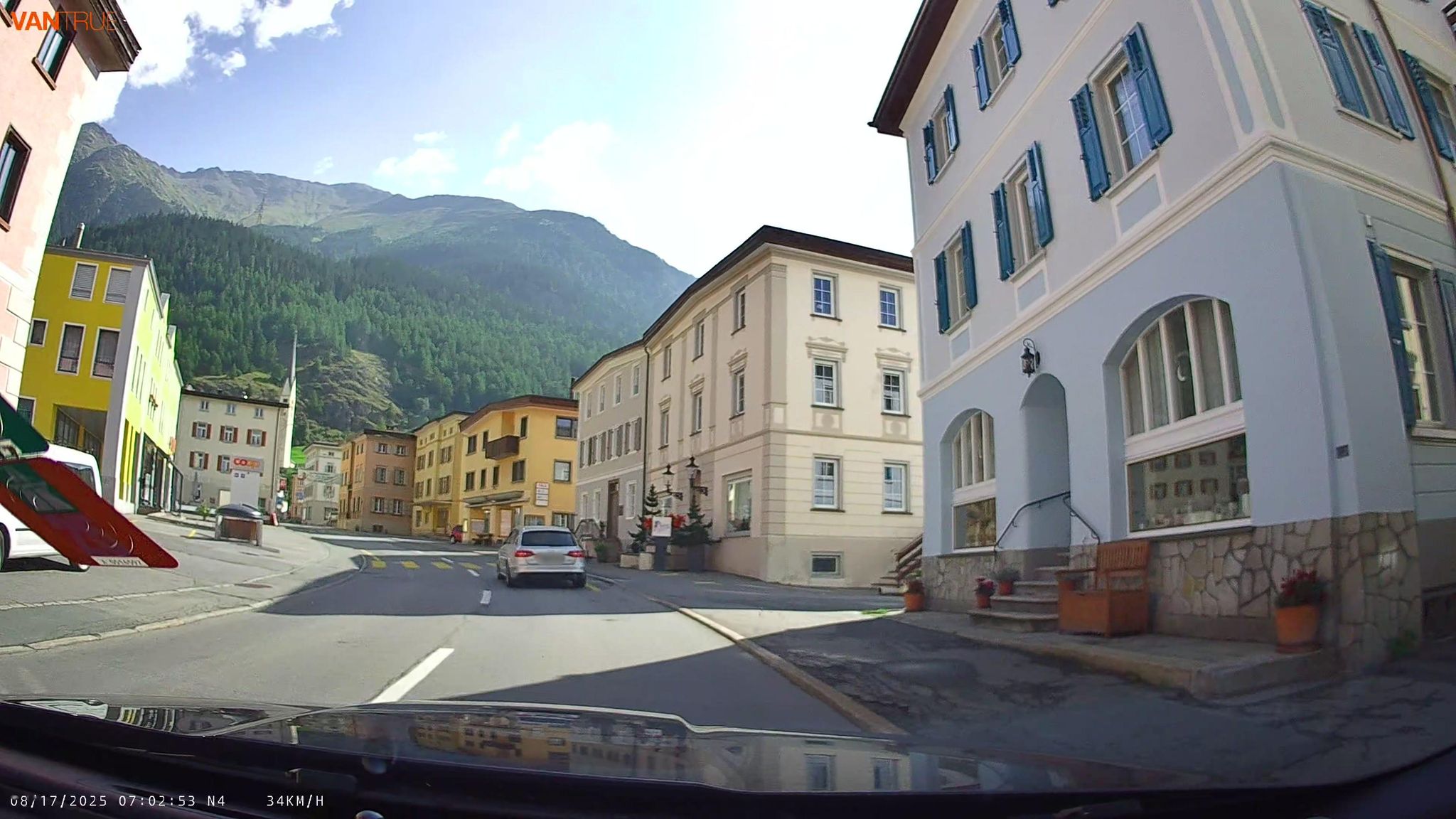 Street view of Zernez
