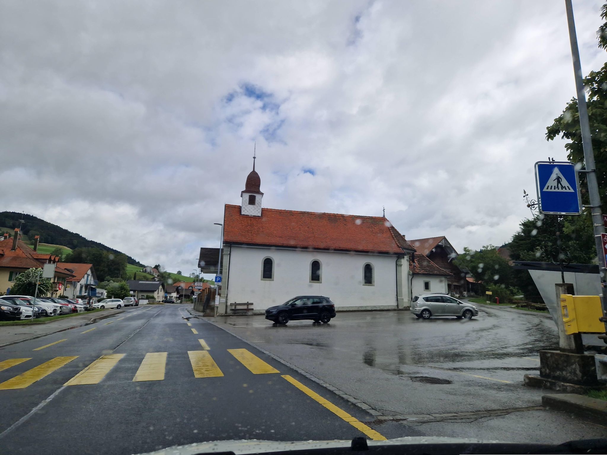 Street view of La Roche