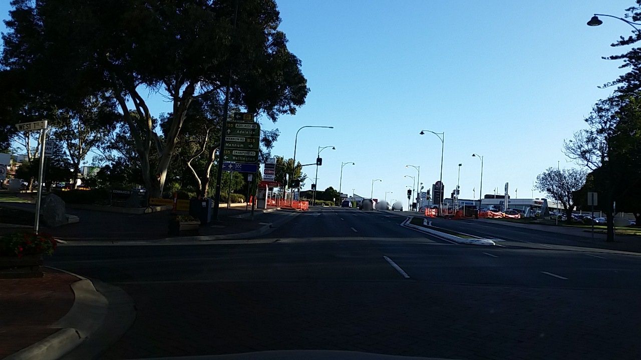 Street view of Murray Bridge